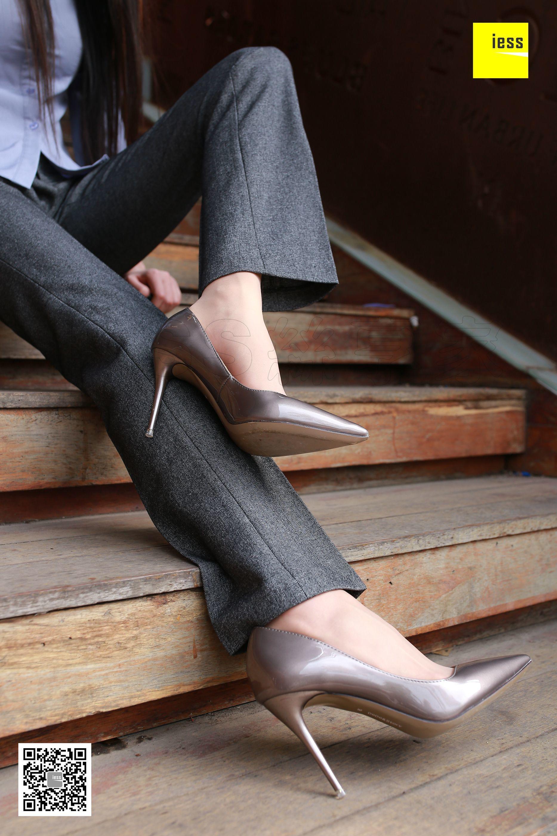 IESS异思趣向  2018.05.12 丝享家231：《御姐短丝西装裤》双双