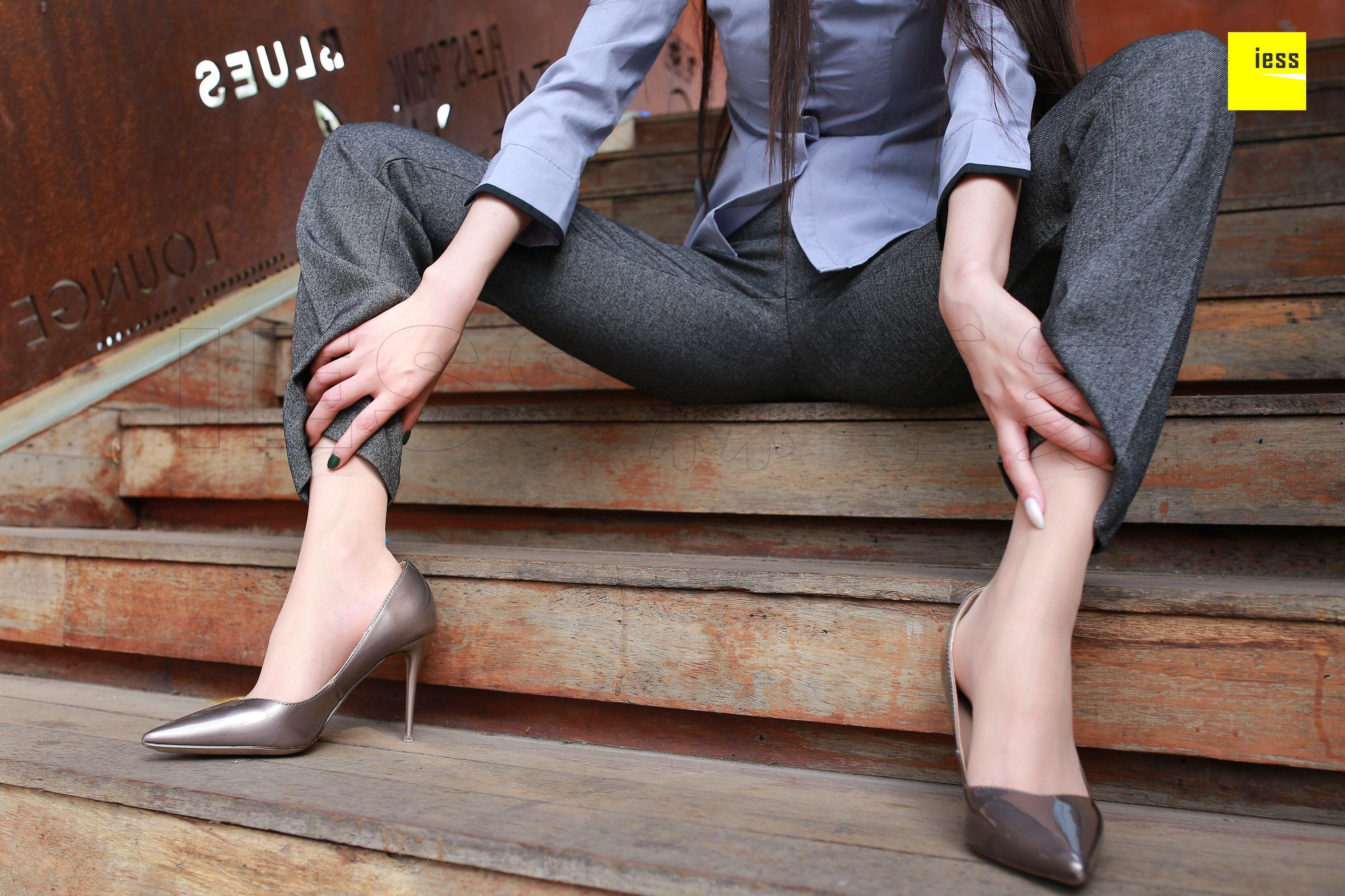 IESS异思趣向  2018.05.12 丝享家231：《御姐短丝西装裤》双双