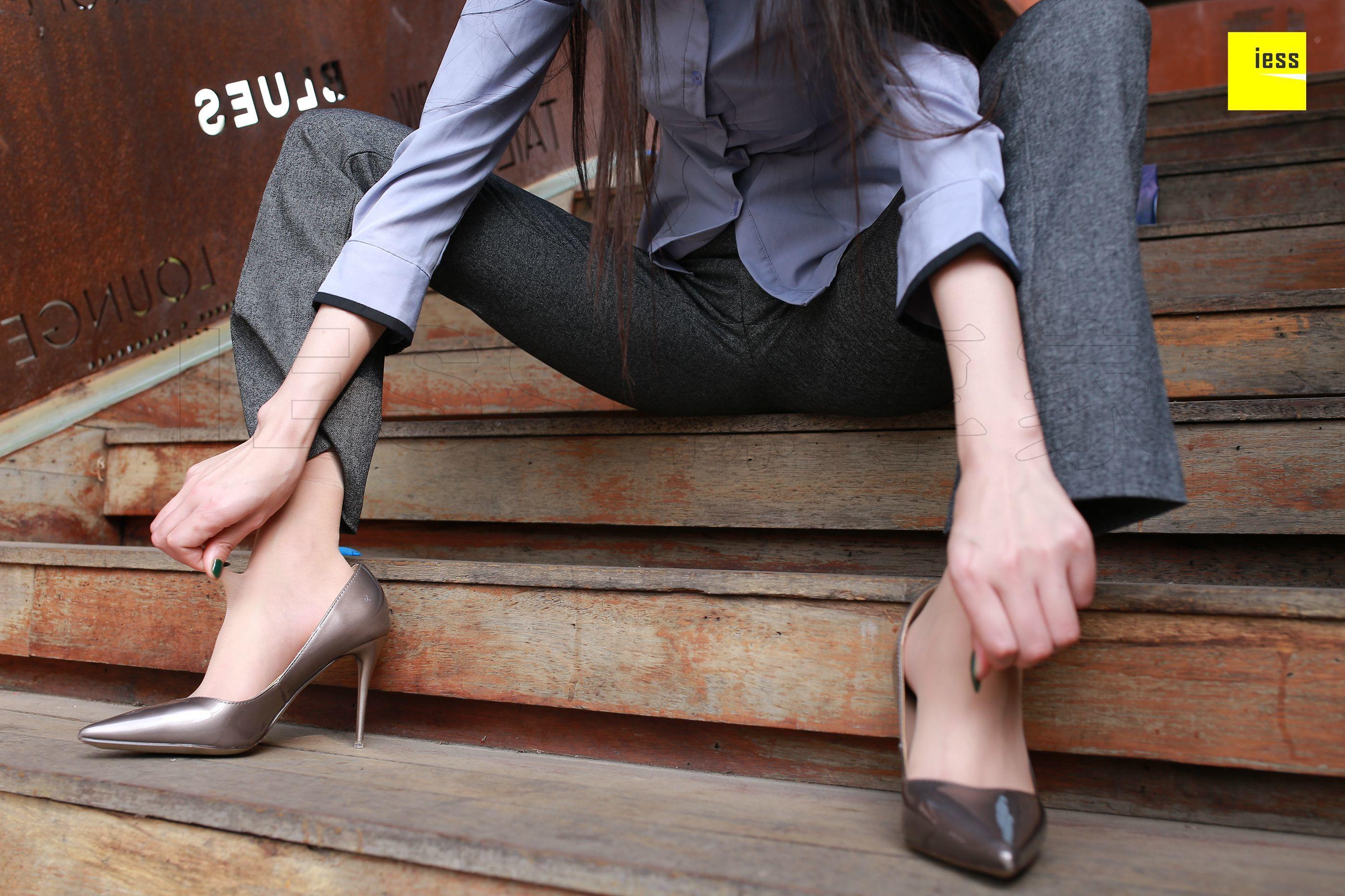 IESS异思趣向  2018.05.12 丝享家231：《御姐短丝西装裤》双双