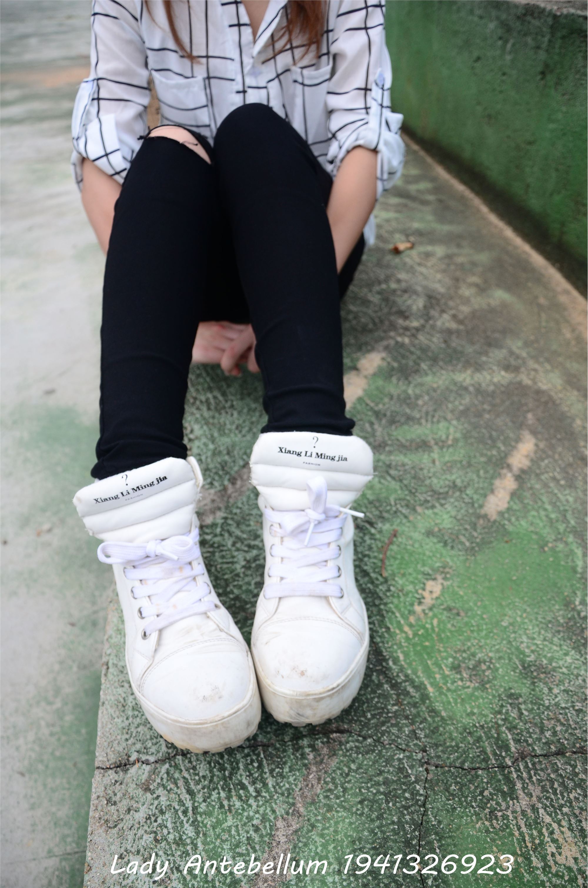 战前女神  恋足美腿棉袜女神级摄影套图 042