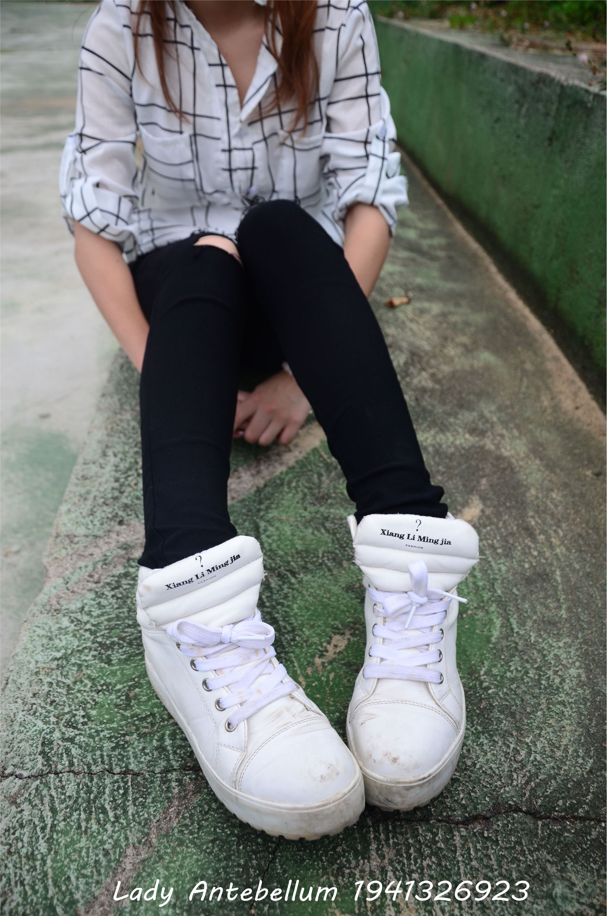 战前女神  恋足美腿棉袜女神级摄影套图 042