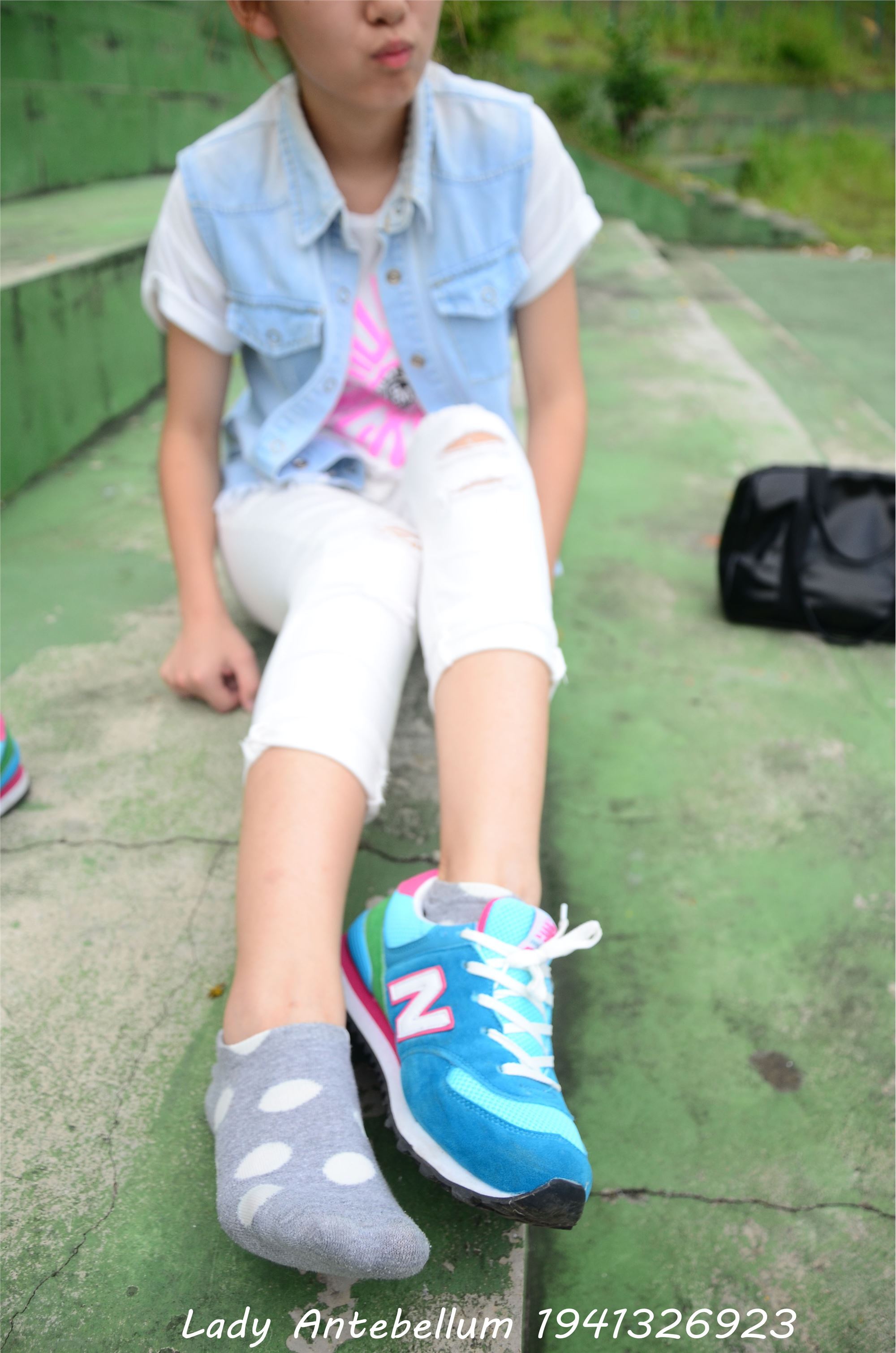 战前女神  恋足美腿棉袜女神级摄影套图 043