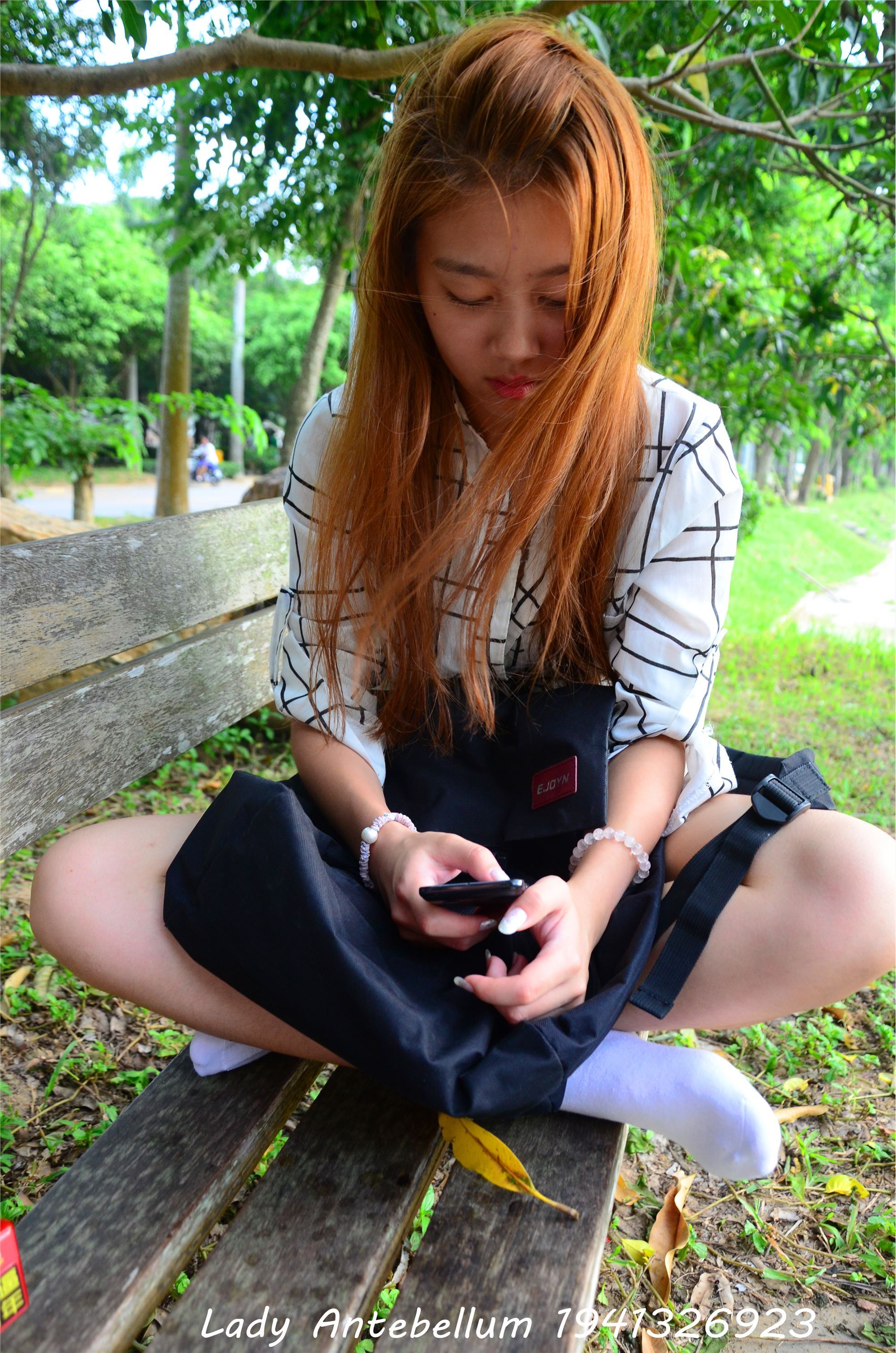 战前女神  恋足美腿棉袜女神级摄影套图 044