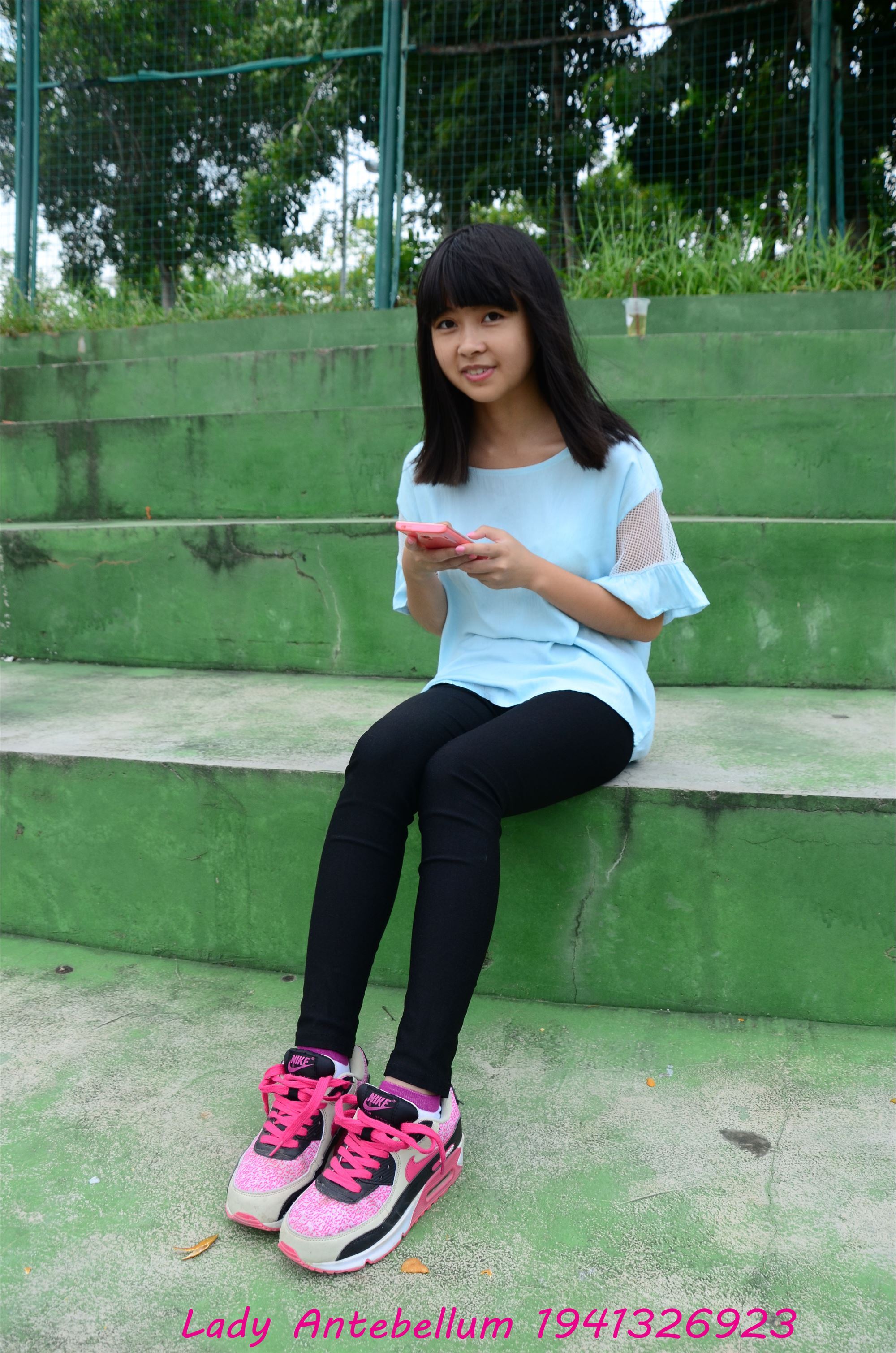 战前女神  恋足美腿棉袜女神级摄影套图 045