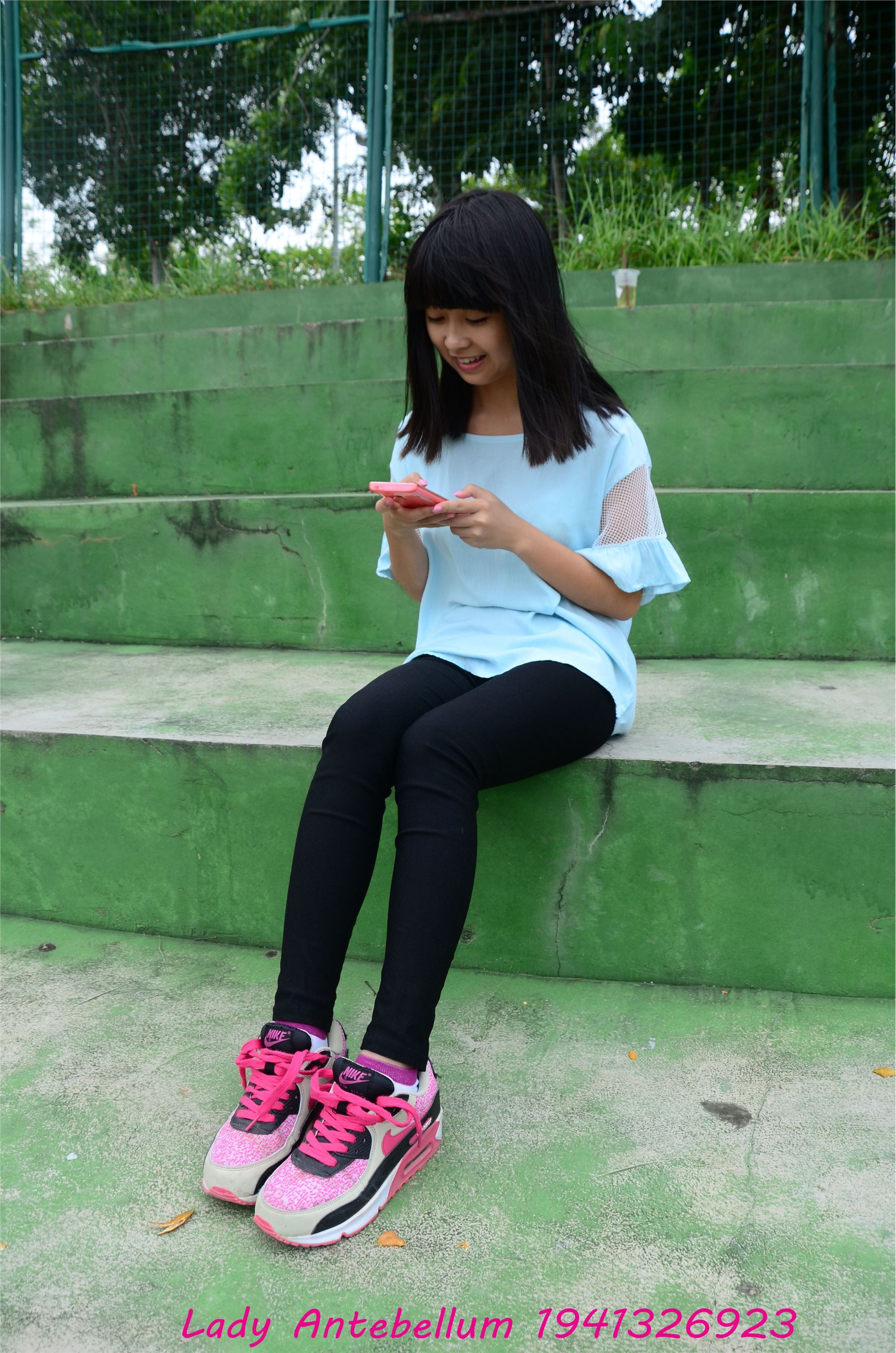 战前女神  恋足美腿棉袜女神级摄影套图 045