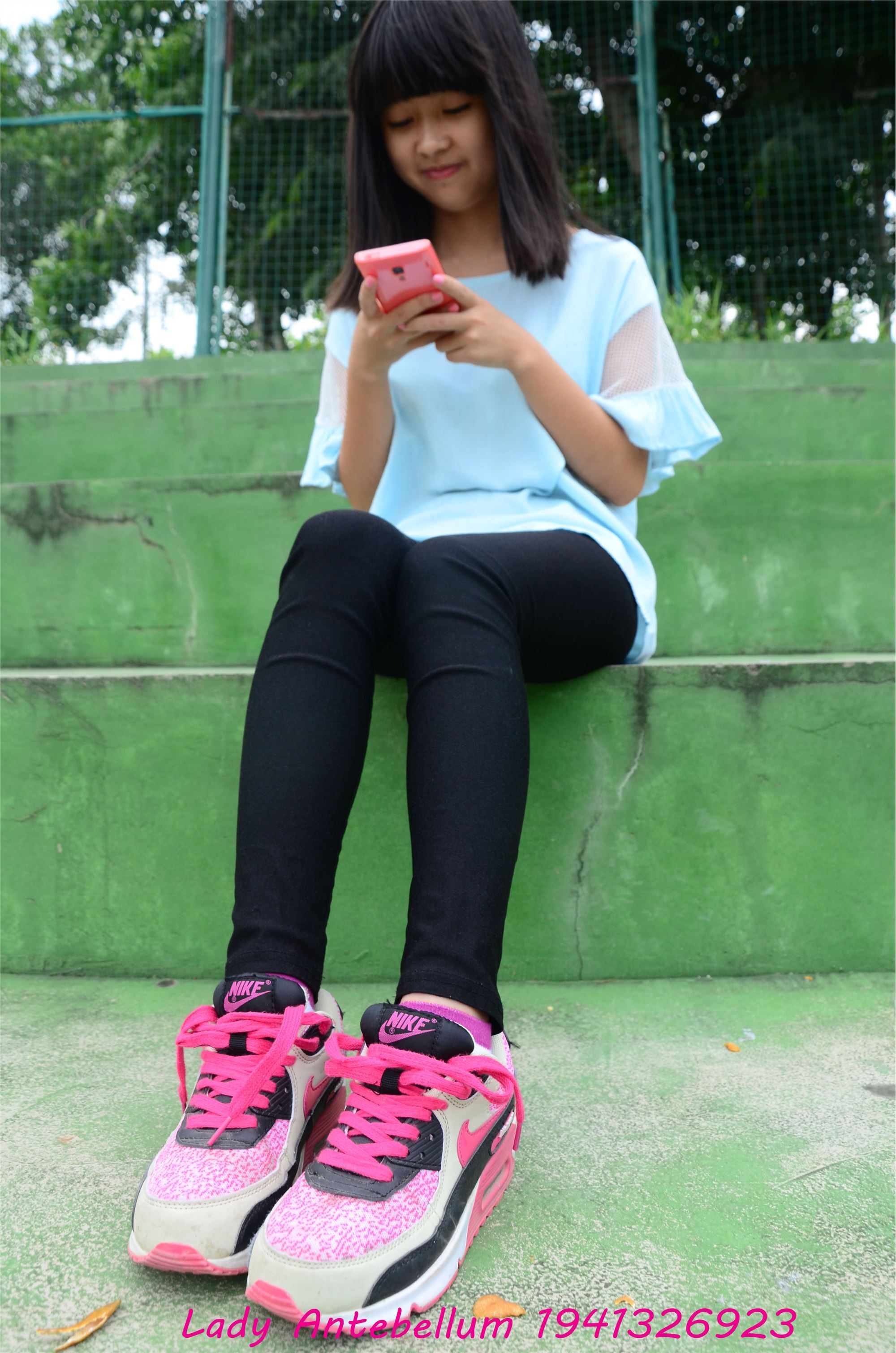 战前女神  恋足美腿棉袜女神级摄影套图 045