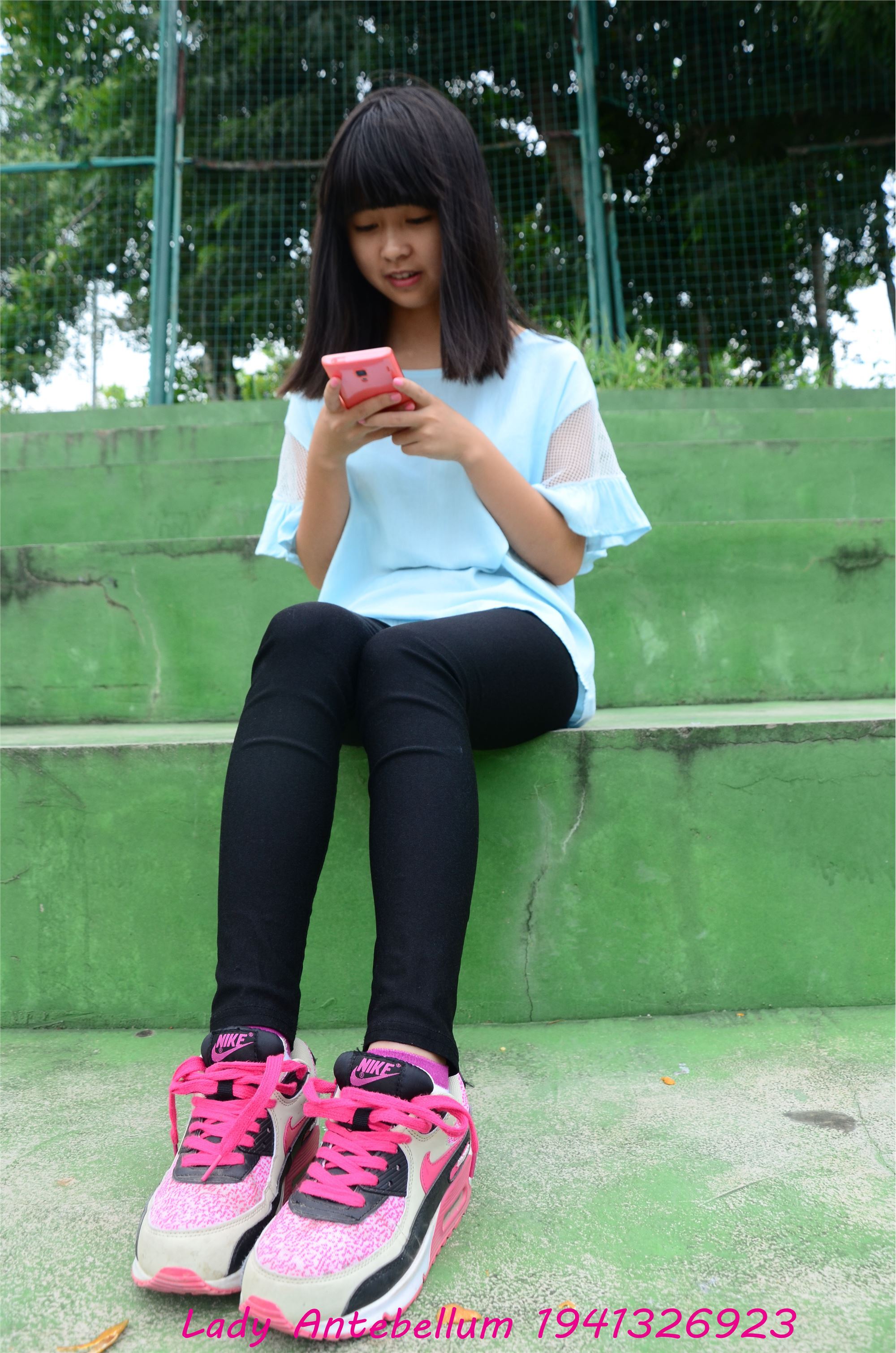 战前女神  恋足美腿棉袜女神级摄影套图 045