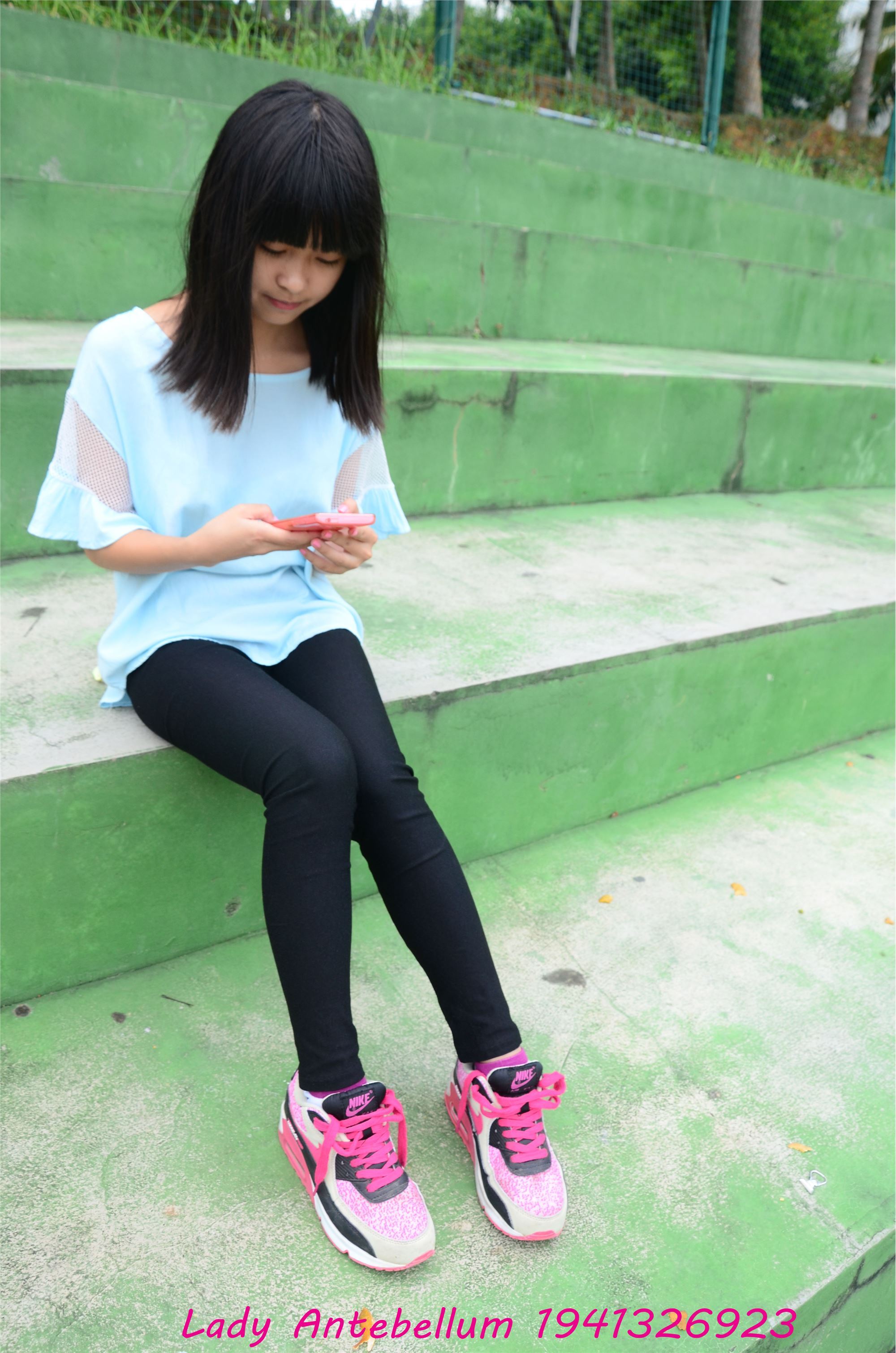 战前女神  恋足美腿棉袜女神级摄影套图 045