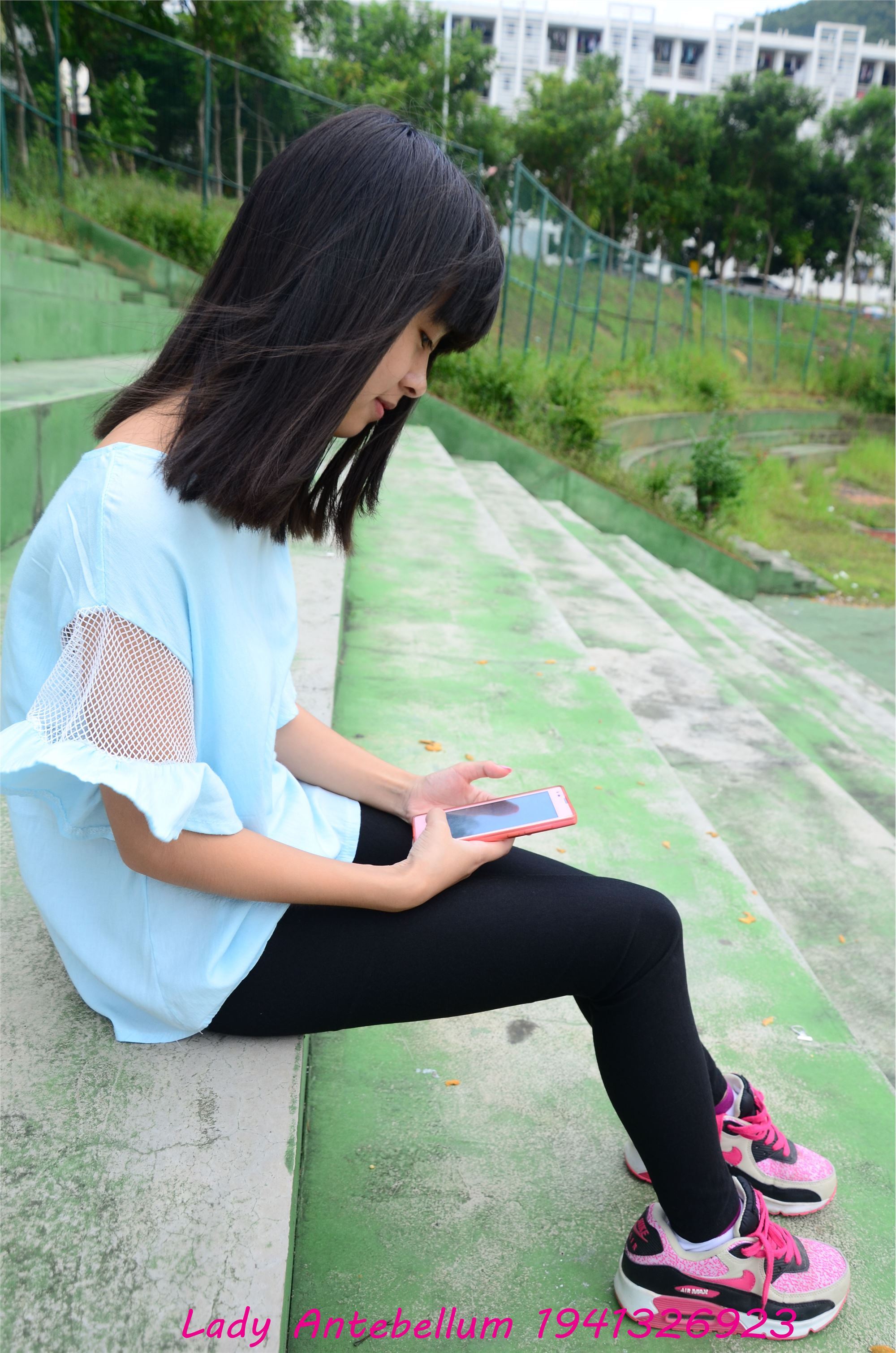 战前女神  恋足美腿棉袜女神级摄影套图 045