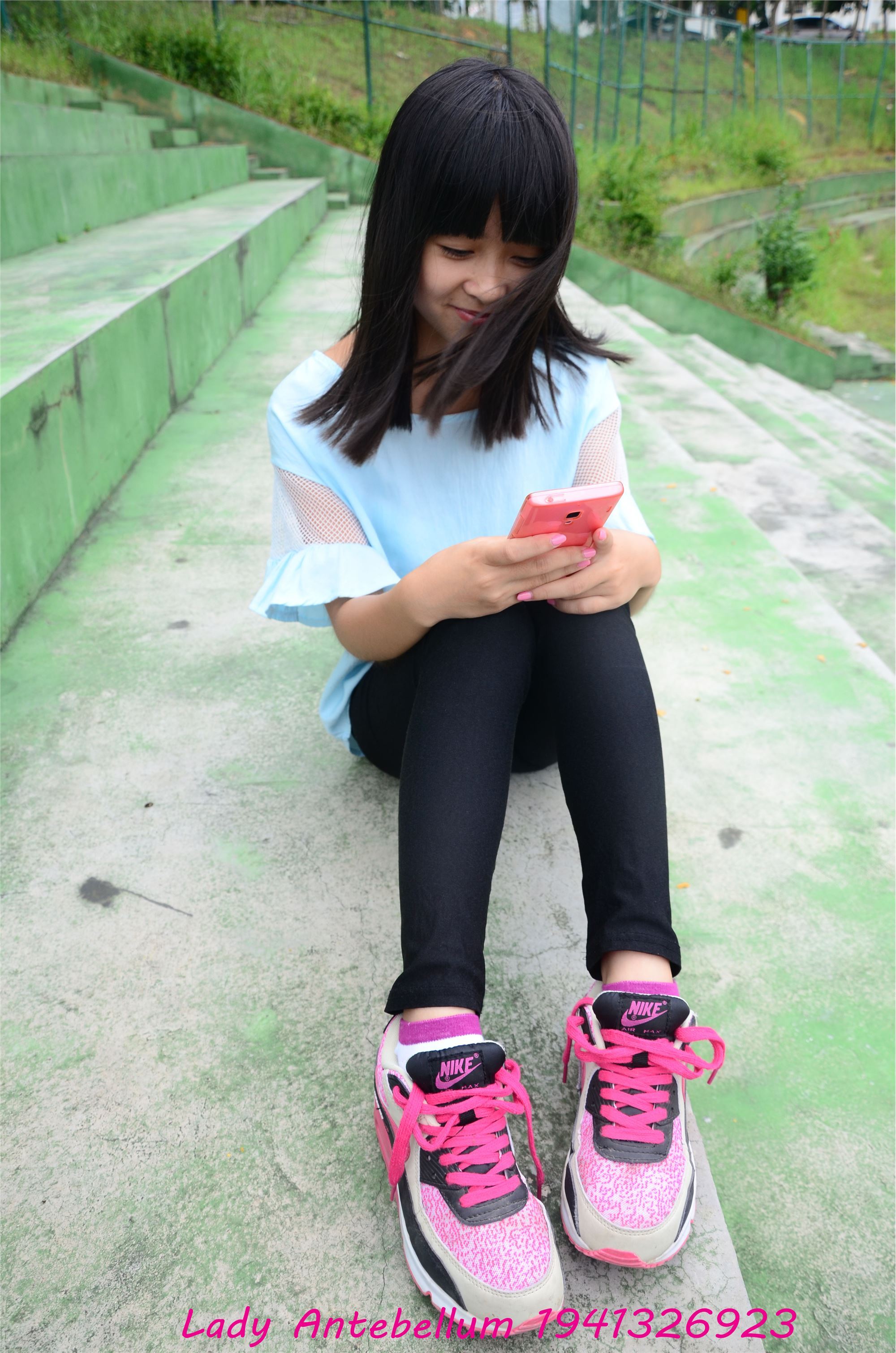 战前女神  恋足美腿棉袜女神级摄影套图 045