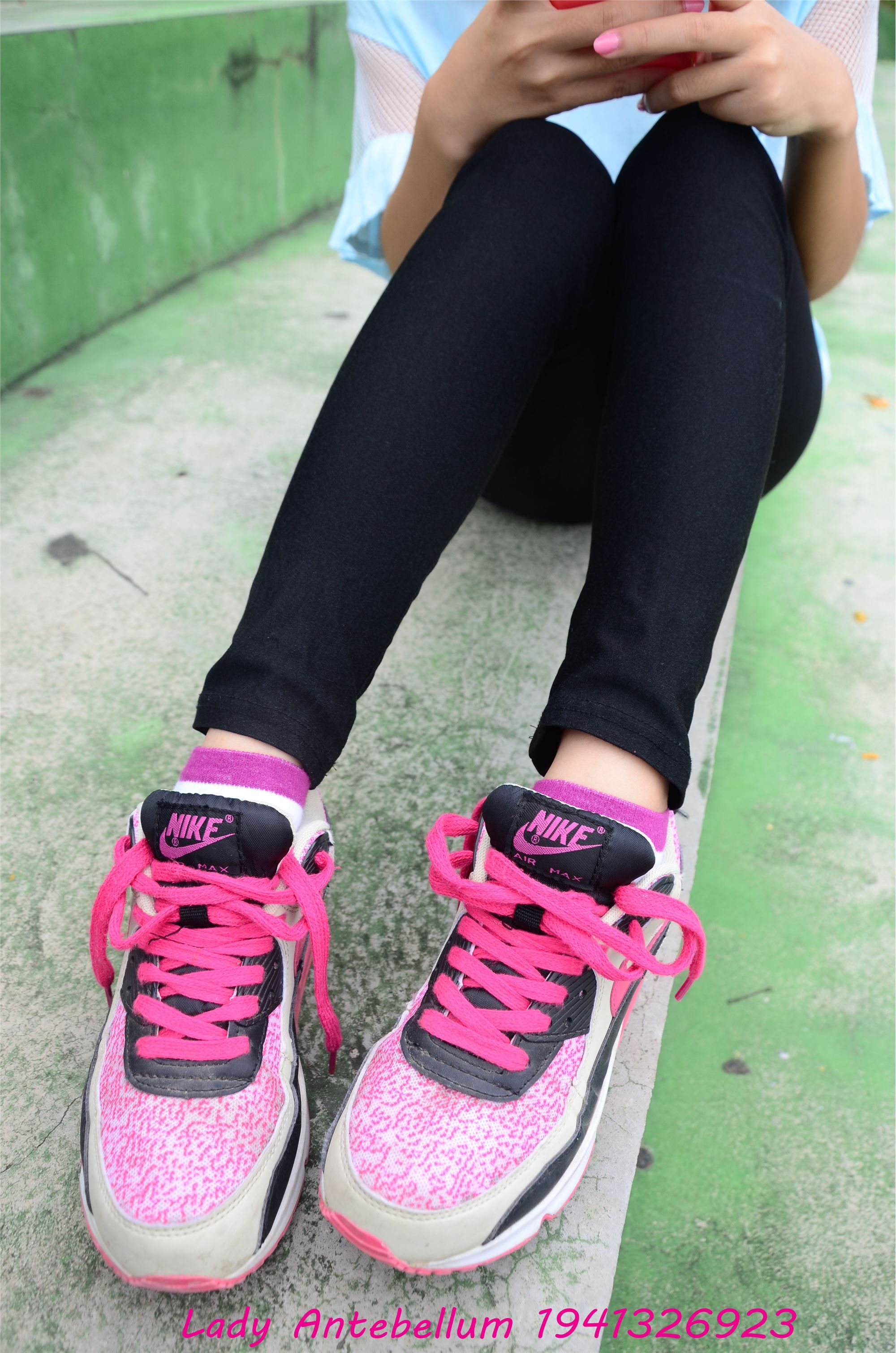 战前女神  恋足美腿棉袜女神级摄影套图 045