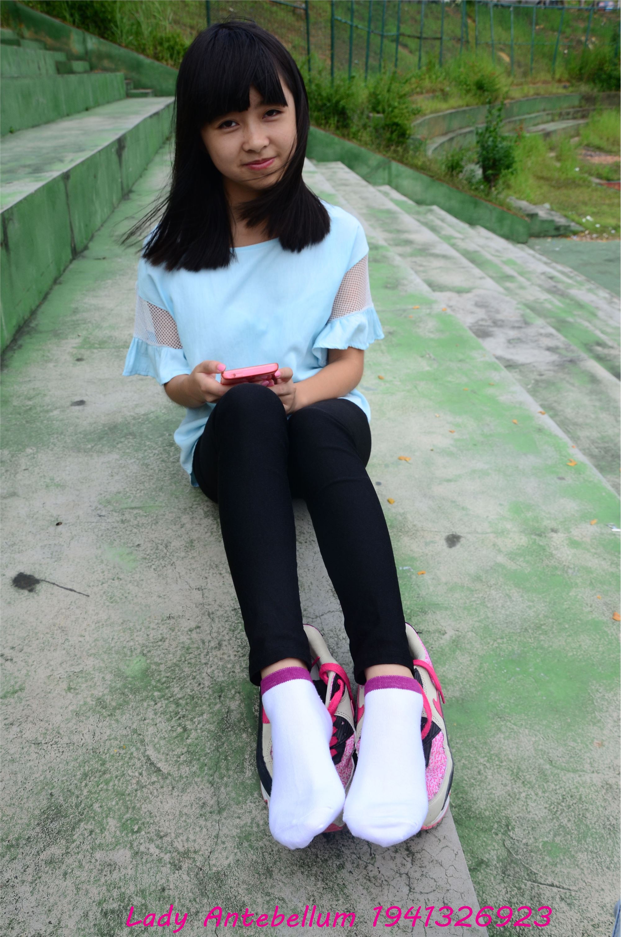 战前女神  恋足美腿棉袜女神级摄影套图 045