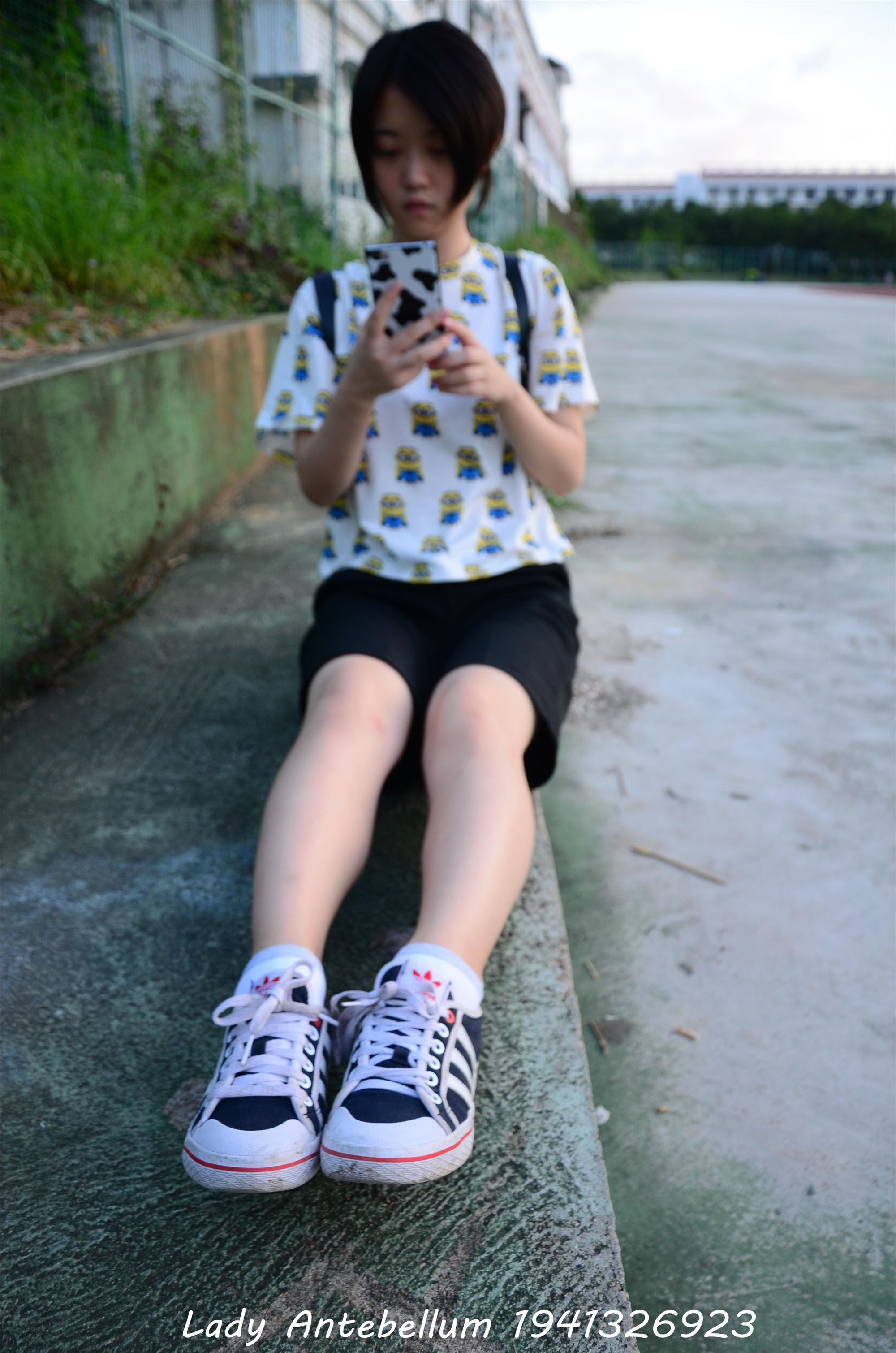 战前女神  恋足美腿棉袜女神级摄影套图 047