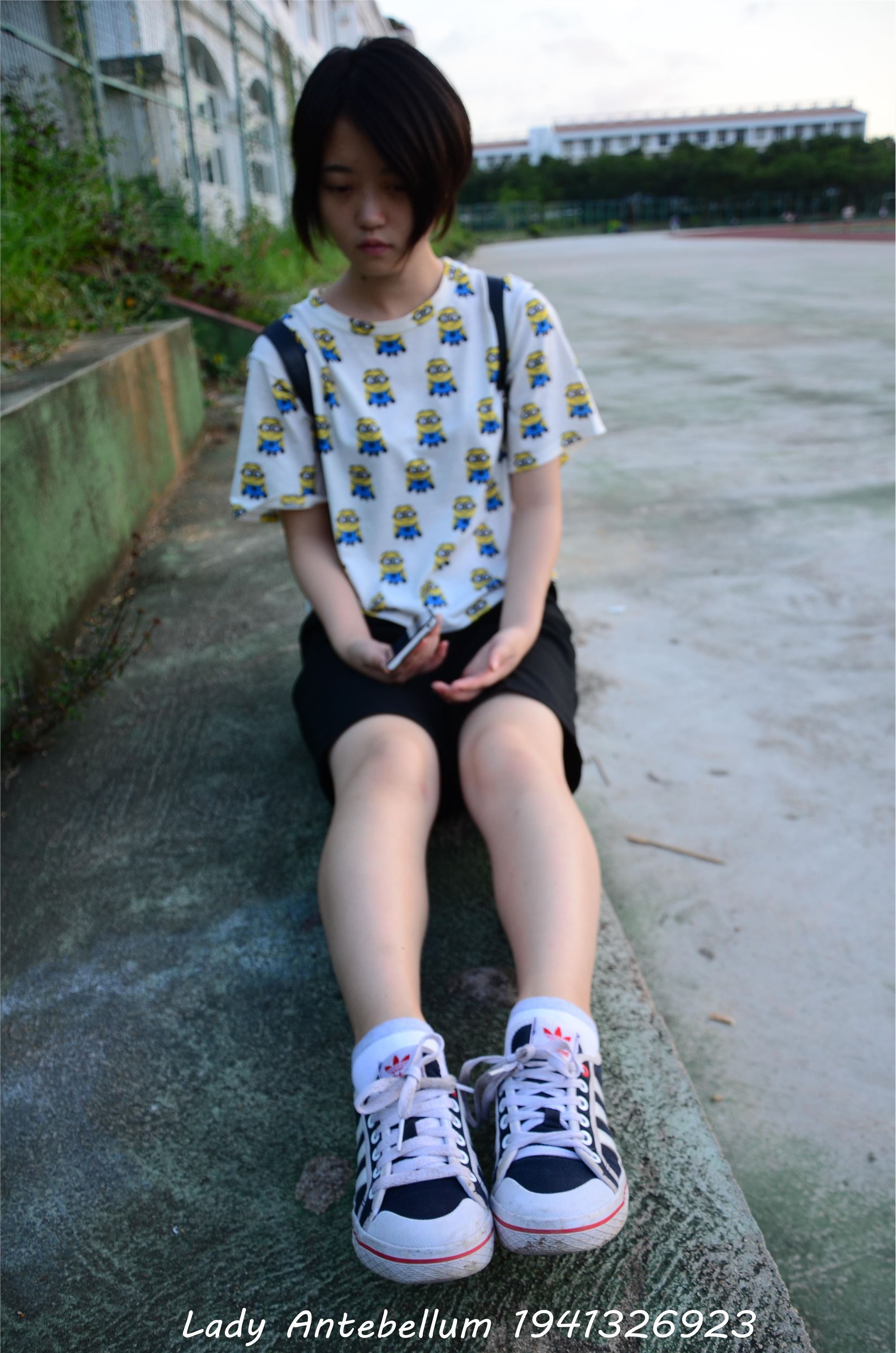 战前女神  恋足美腿棉袜女神级摄影套图 047