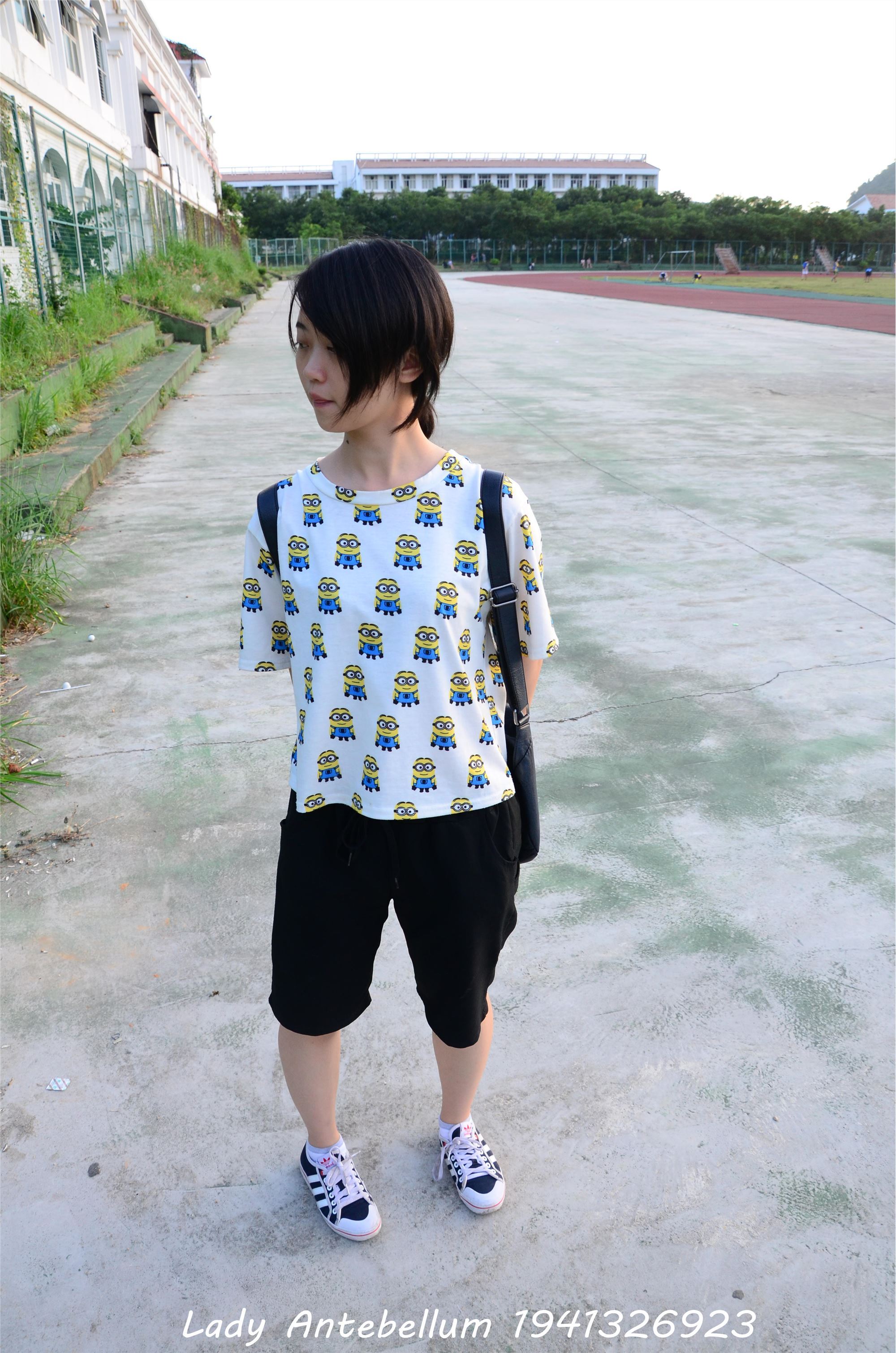 战前女神  恋足美腿棉袜女神级摄影套图 047