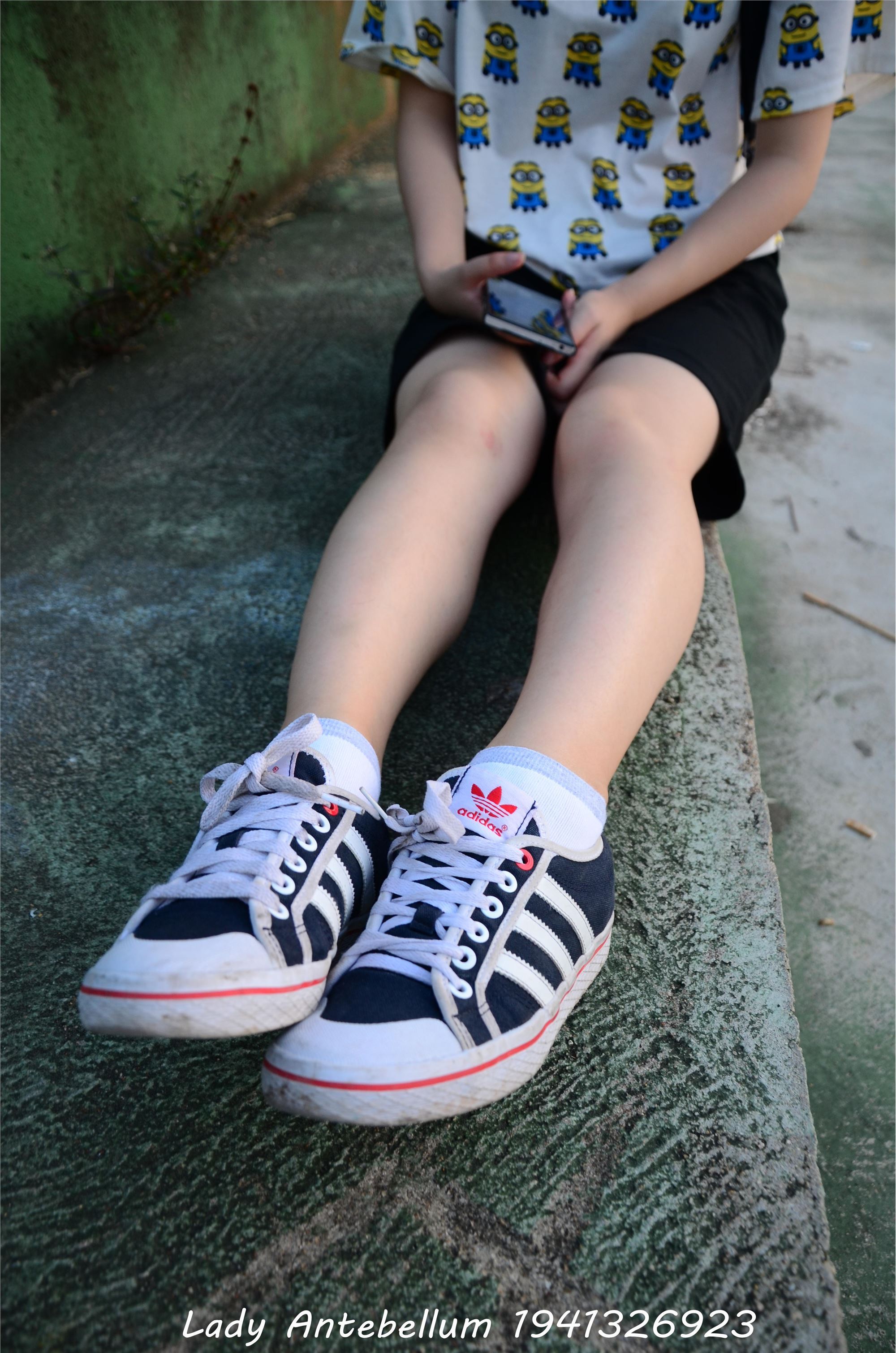 战前女神  恋足美腿棉袜女神级摄影套图 047