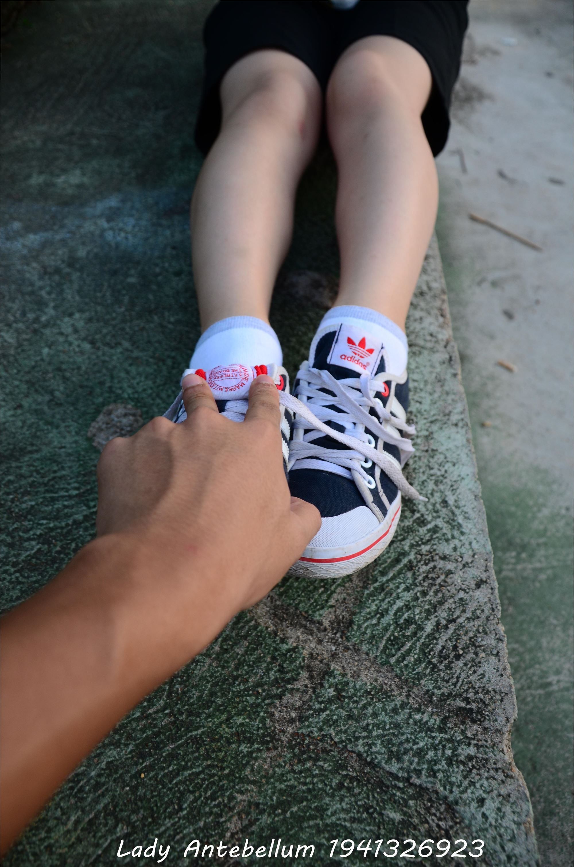 战前女神  恋足美腿棉袜女神级摄影套图 047