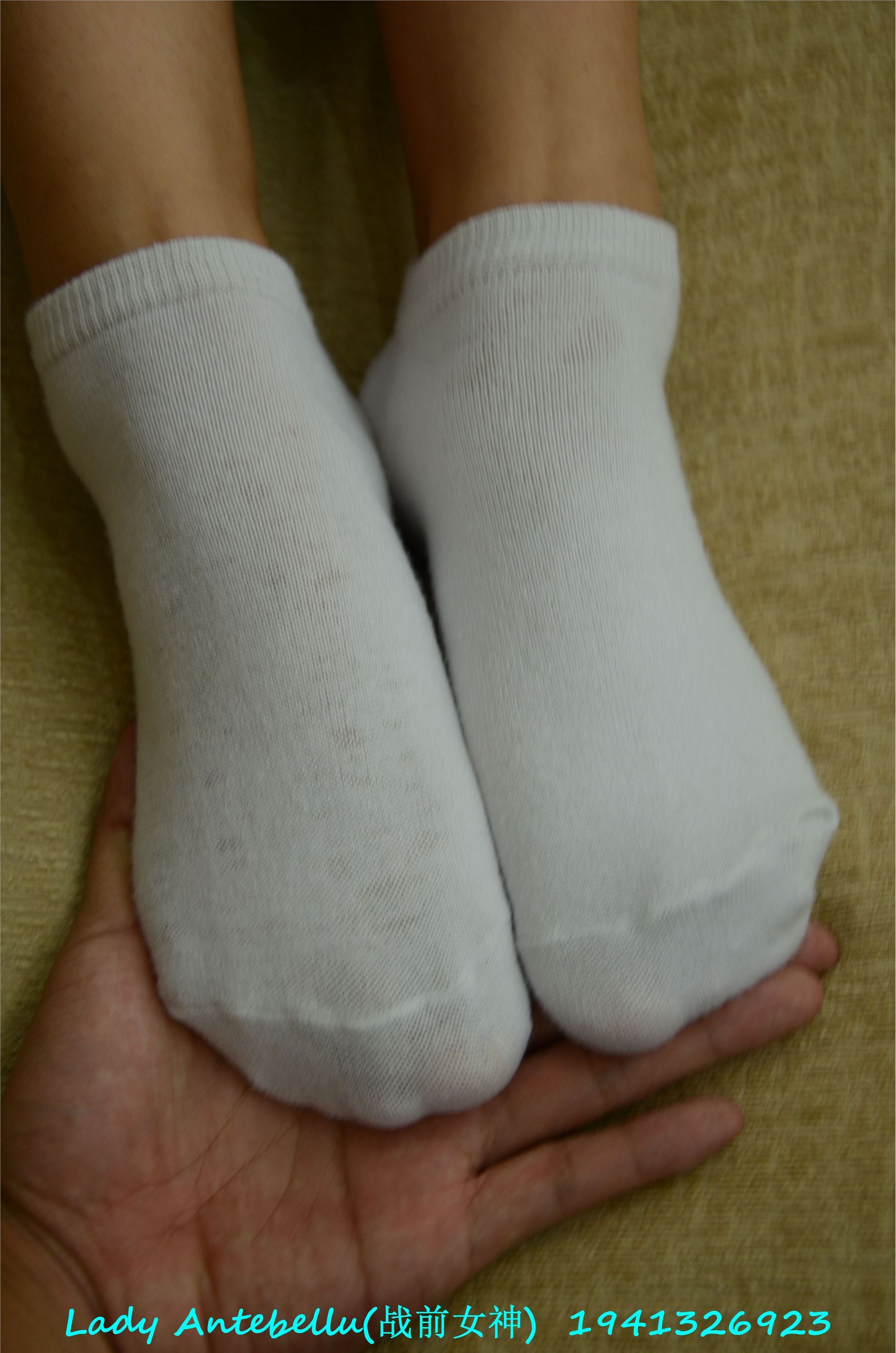 战前女神  恋足美腿棉袜女神级摄影套图 049