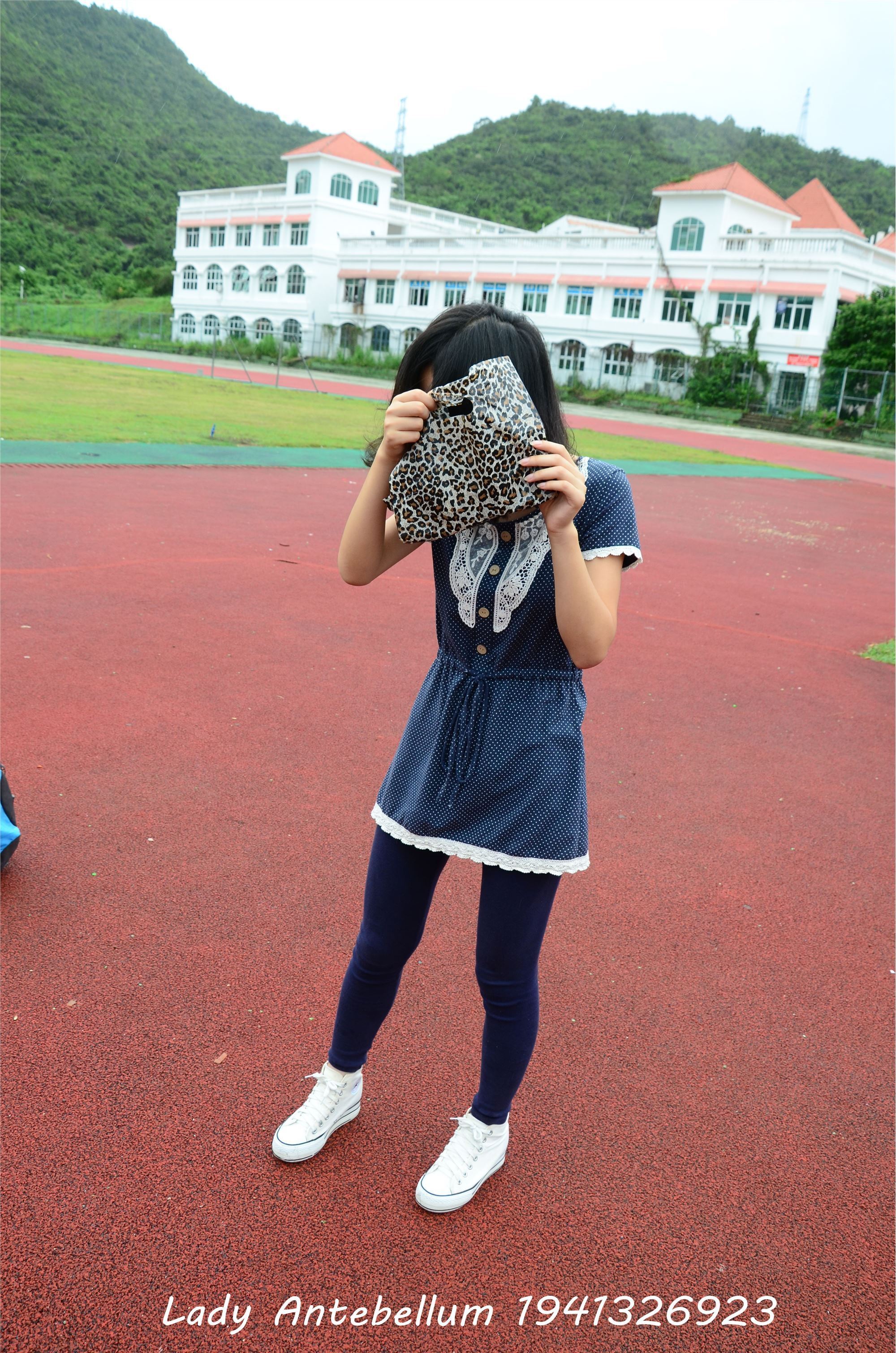 战前女神  恋足美腿棉袜女神级摄影套图 050