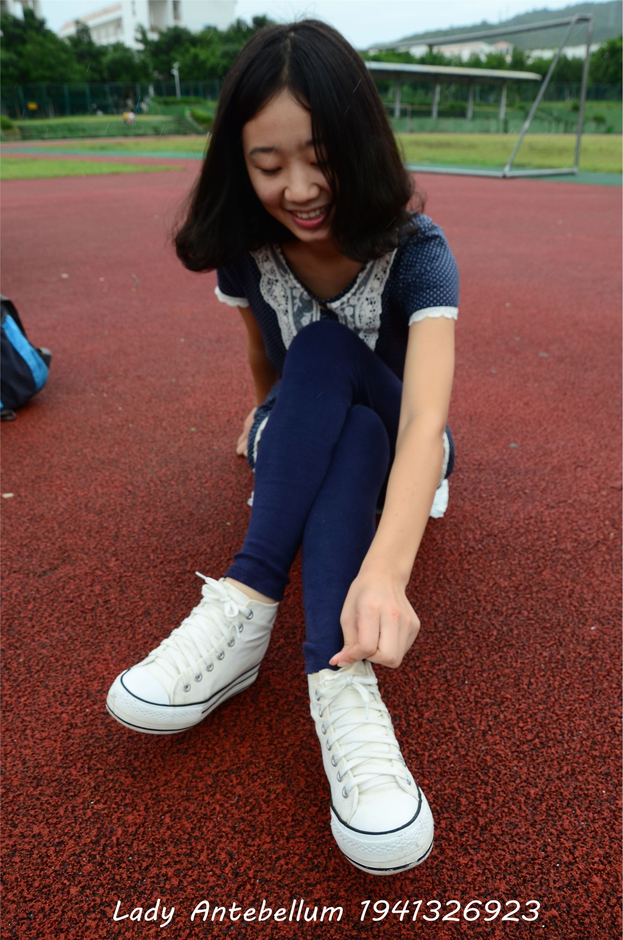 战前女神  恋足美腿棉袜女神级摄影套图 050