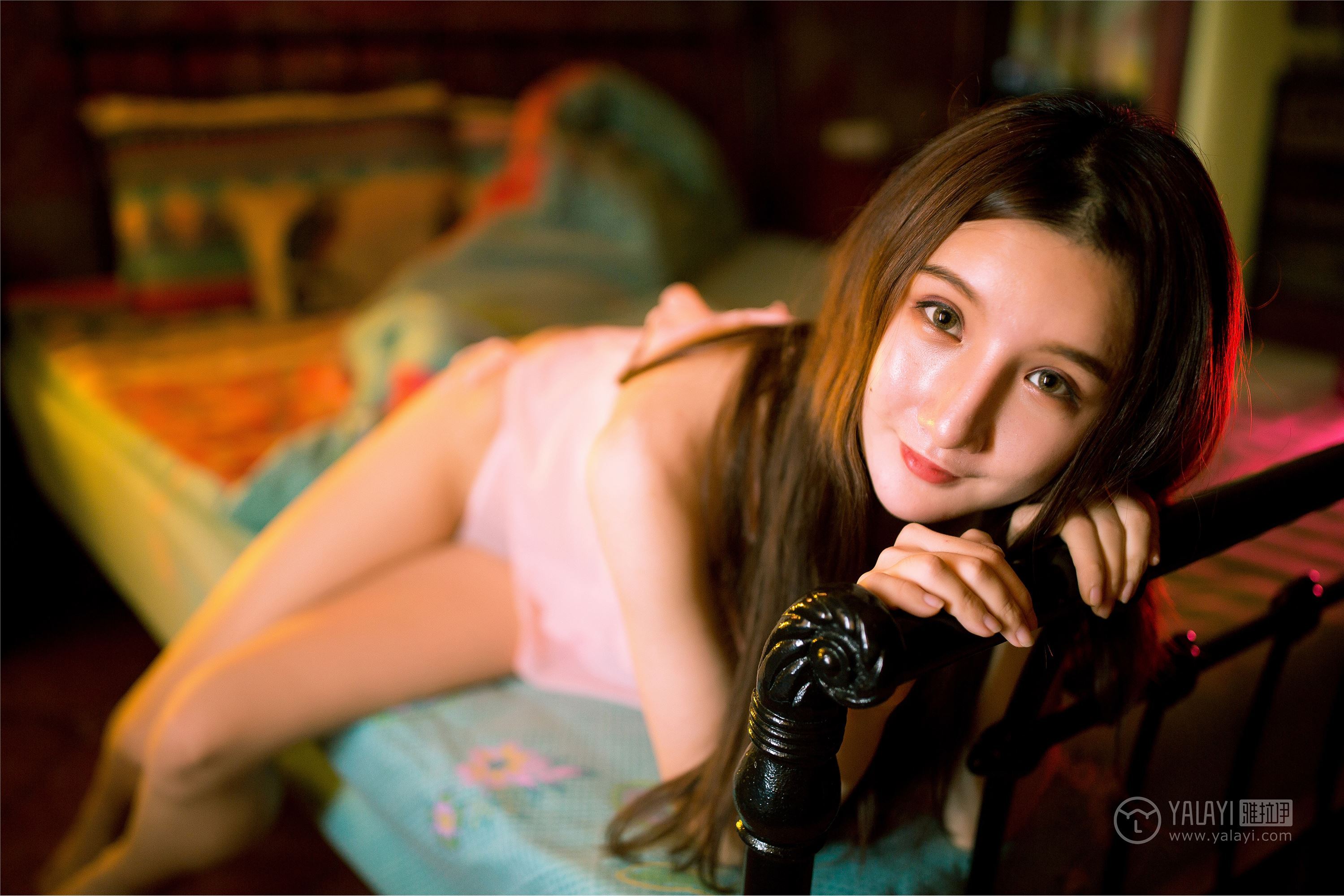 YALAYI 雅拉伊 2019.01.21 No.171 玫瑰 刘潇潇