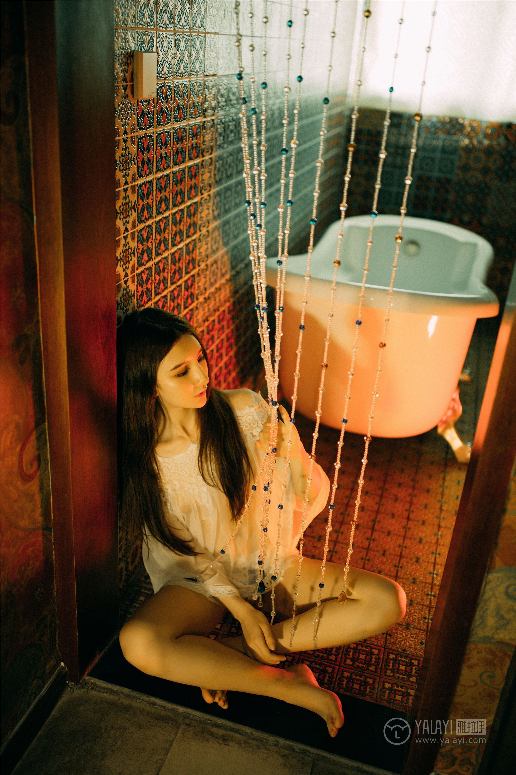 YALAYI 雅拉伊 2019.01.21 No.171 玫瑰 刘潇潇