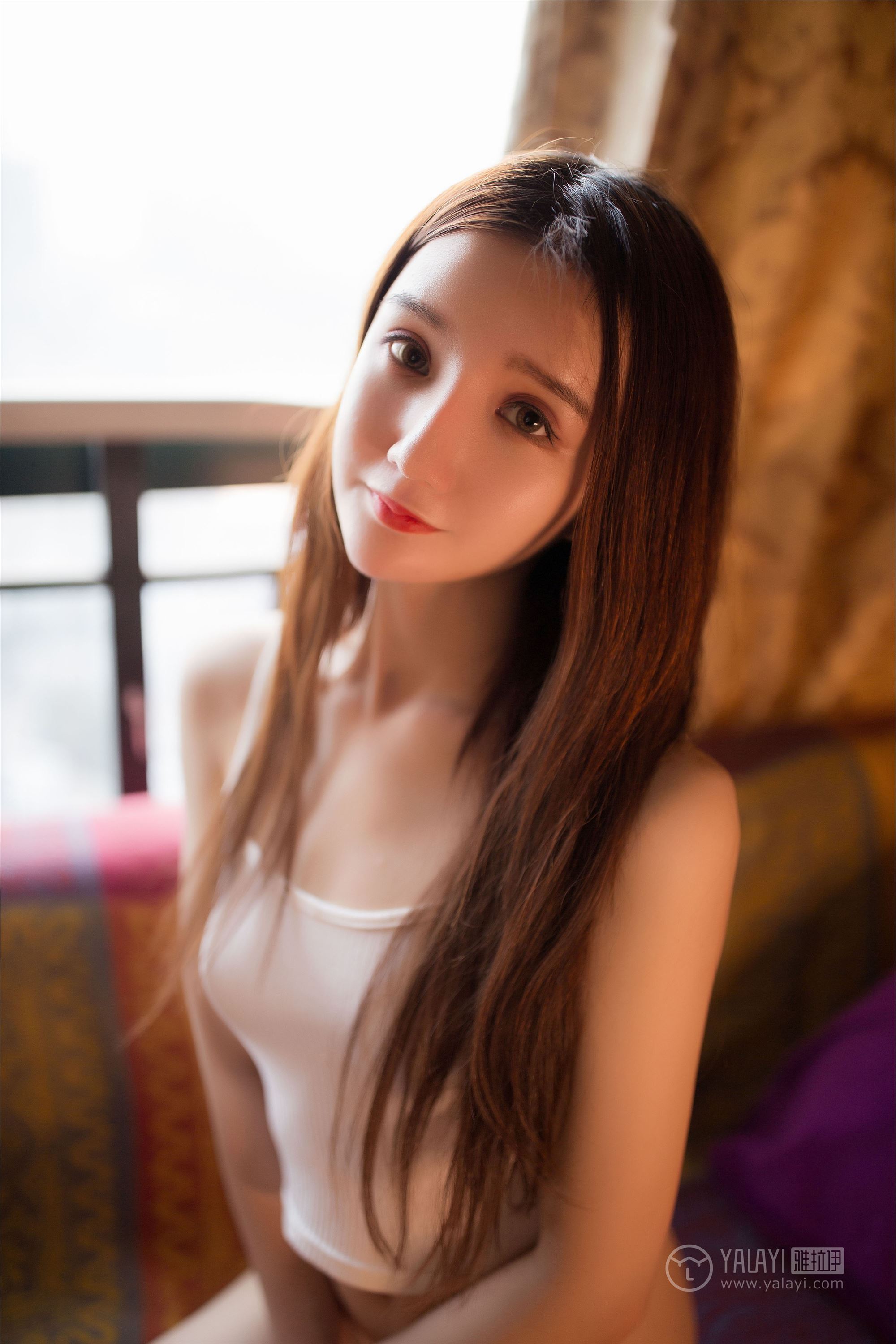 YALAYI 雅拉伊 2019.01.21 No.171 玫瑰 刘潇潇