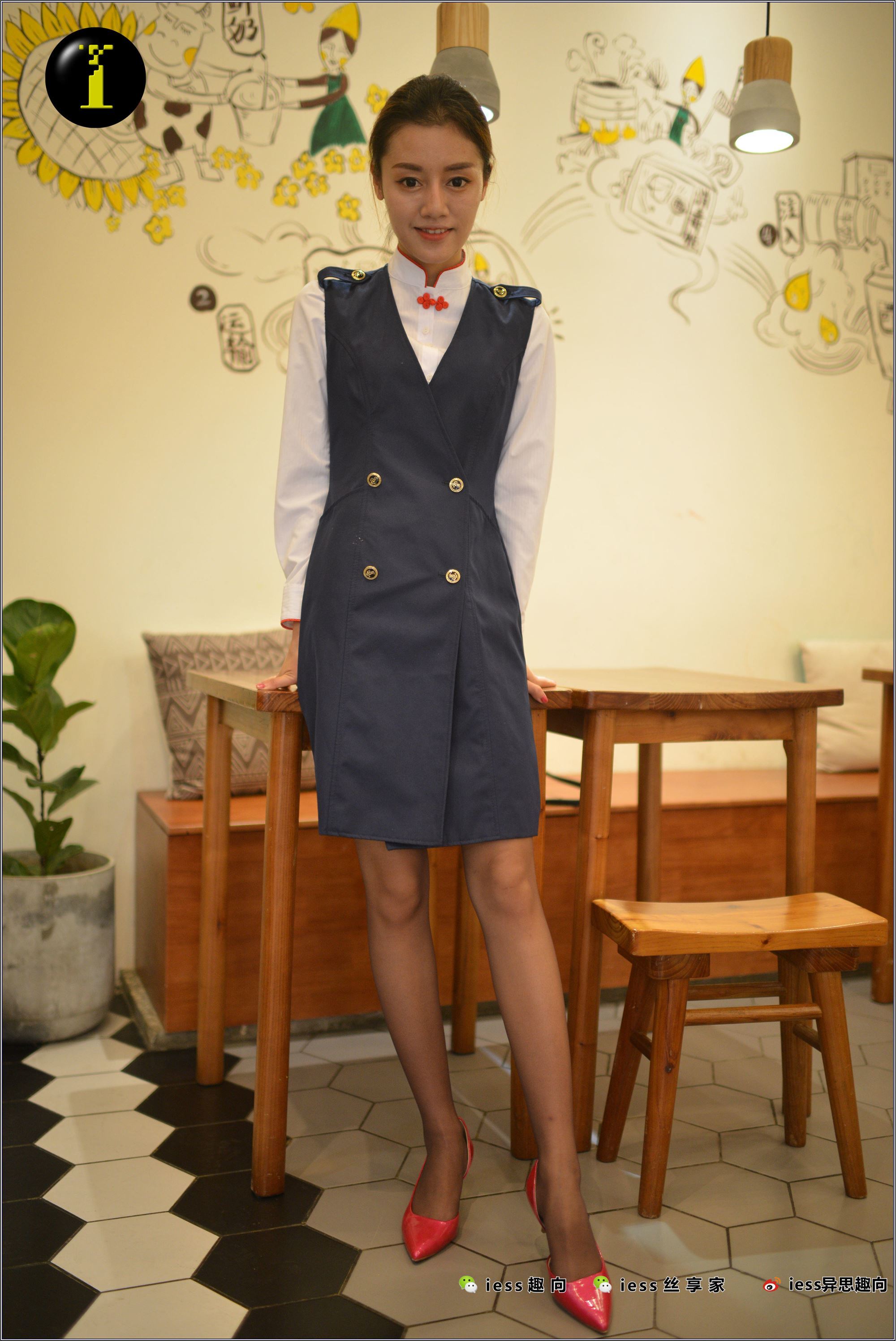 [IESS异思趣向] 普惠集 032 晶晶 – 路遇晶姐黑丝