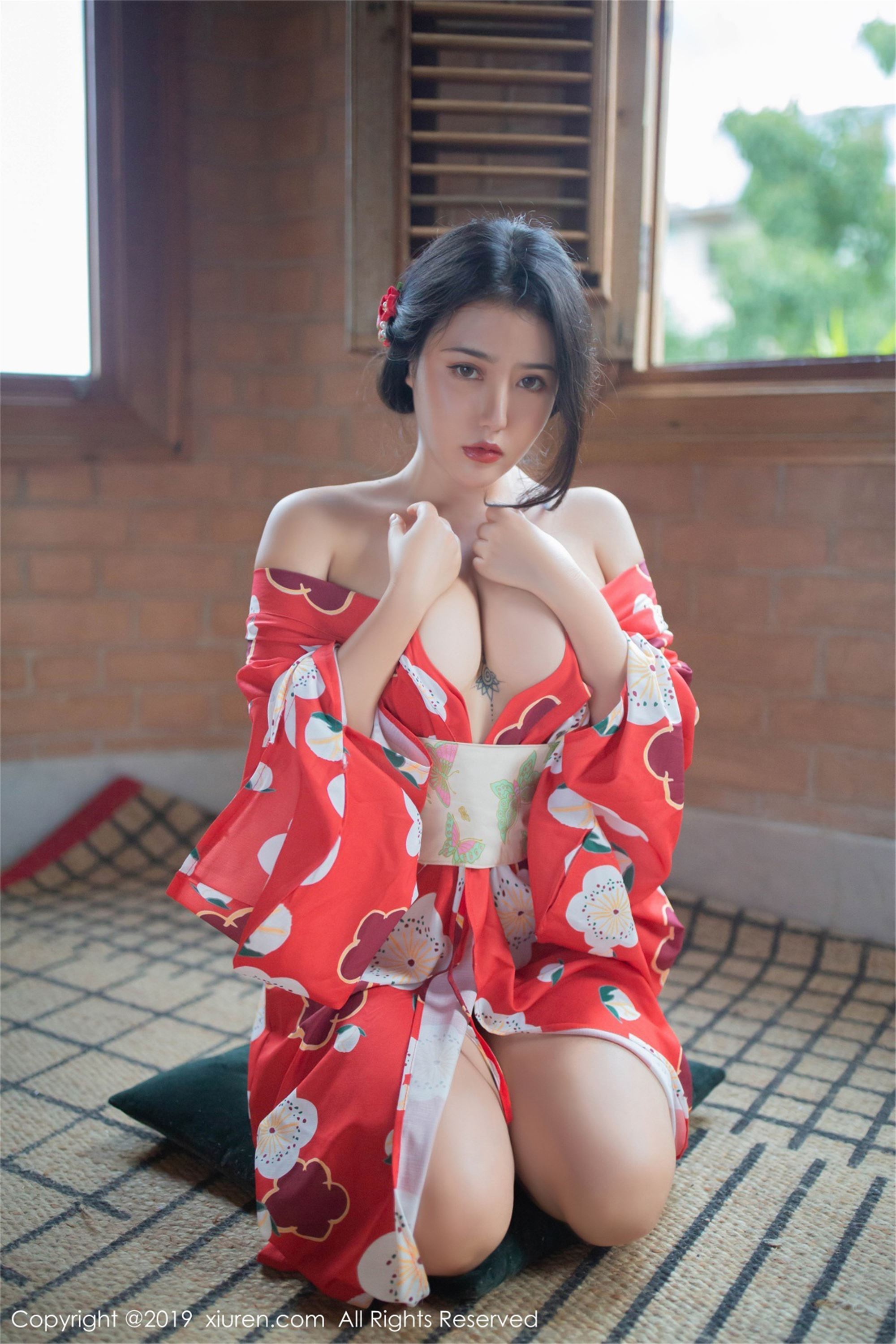 [XIUREN秀人网] 2019.06.11 No.1492 美臀女神 Manuela玛鲁娜