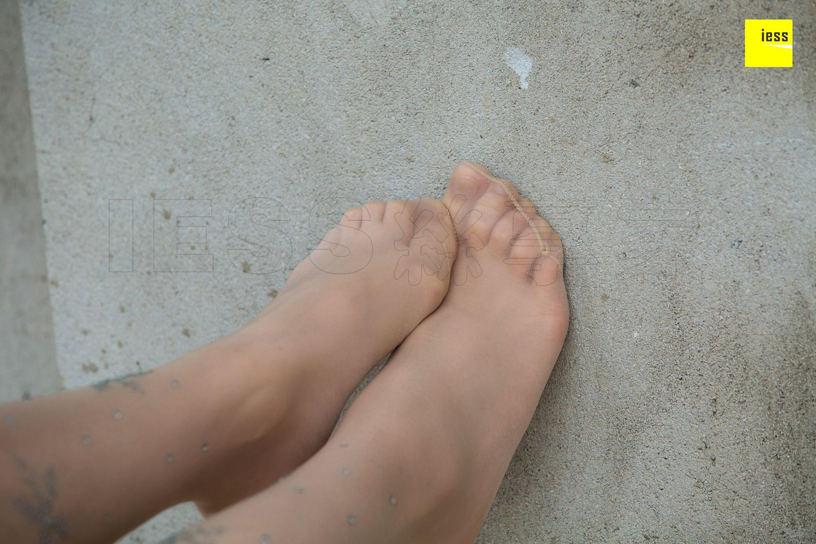 IESS异思趣向  2018.05.29 丝享家242：《网红的水钻白丝》小羽