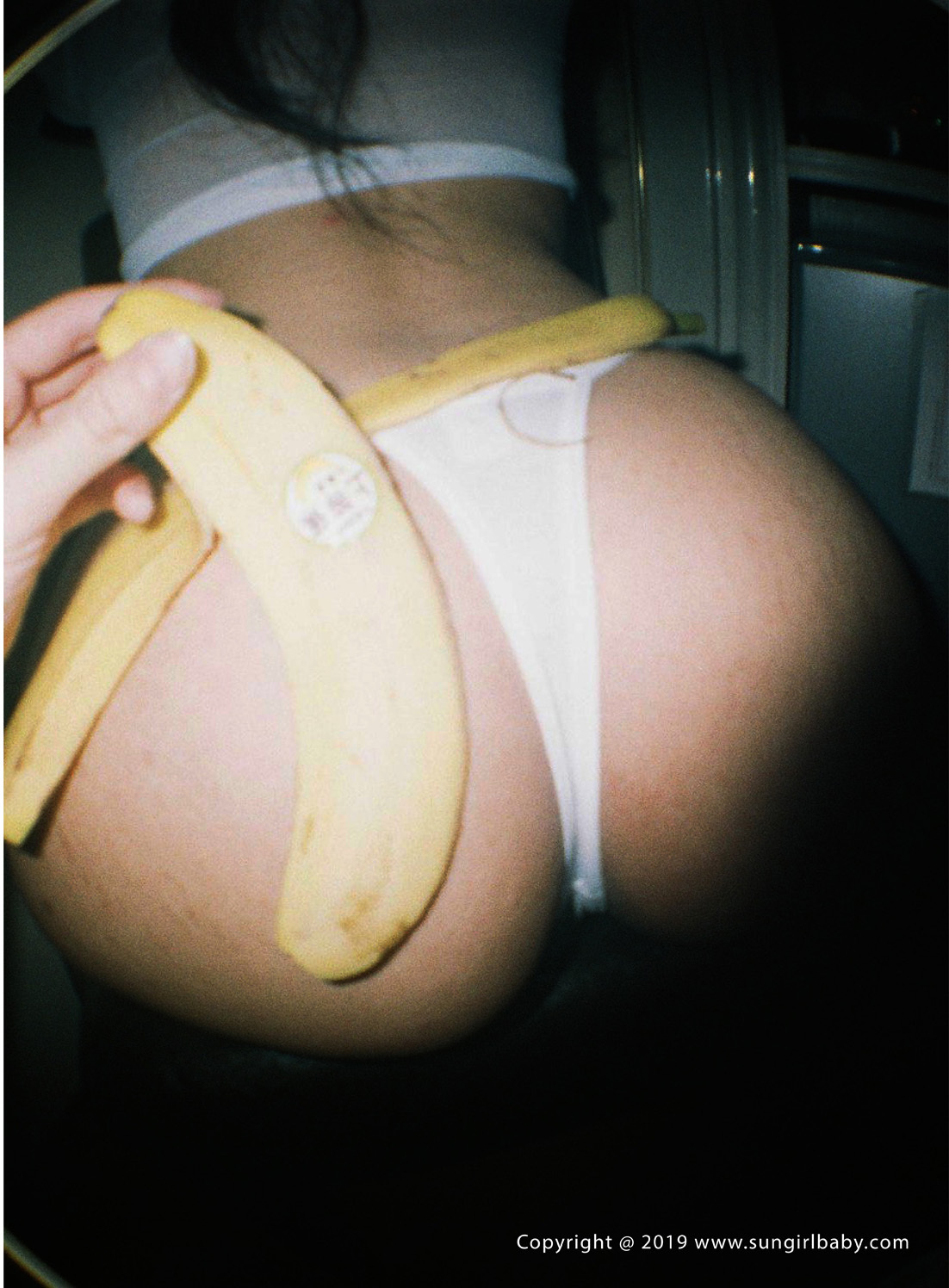 [SUNGIRL]阳光宝贝 No.023 BANANA 线上写真 香蕉