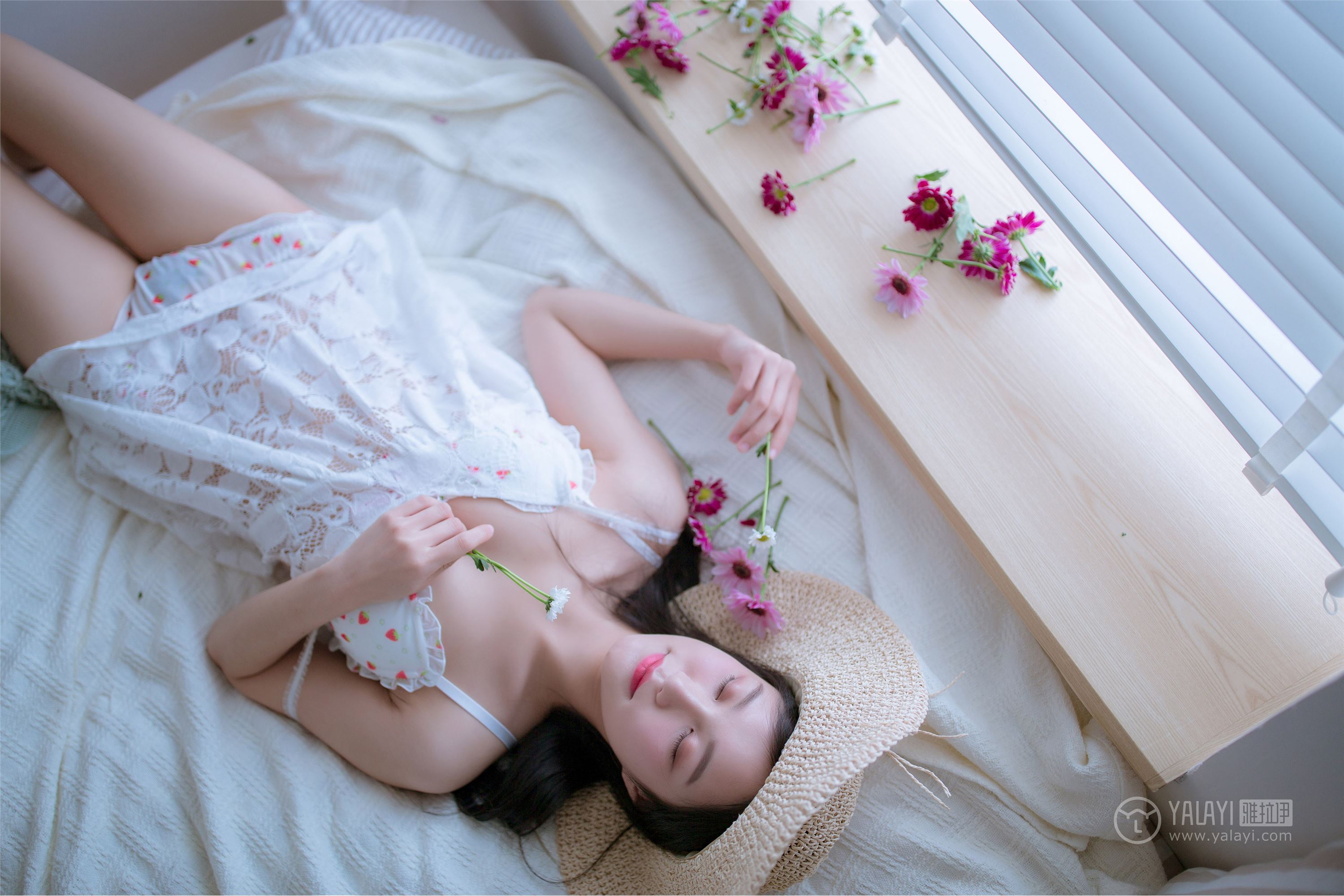 YALAYI雅拉伊 2019.02.14 No.185 你是我手里那束花 仙女不会灰