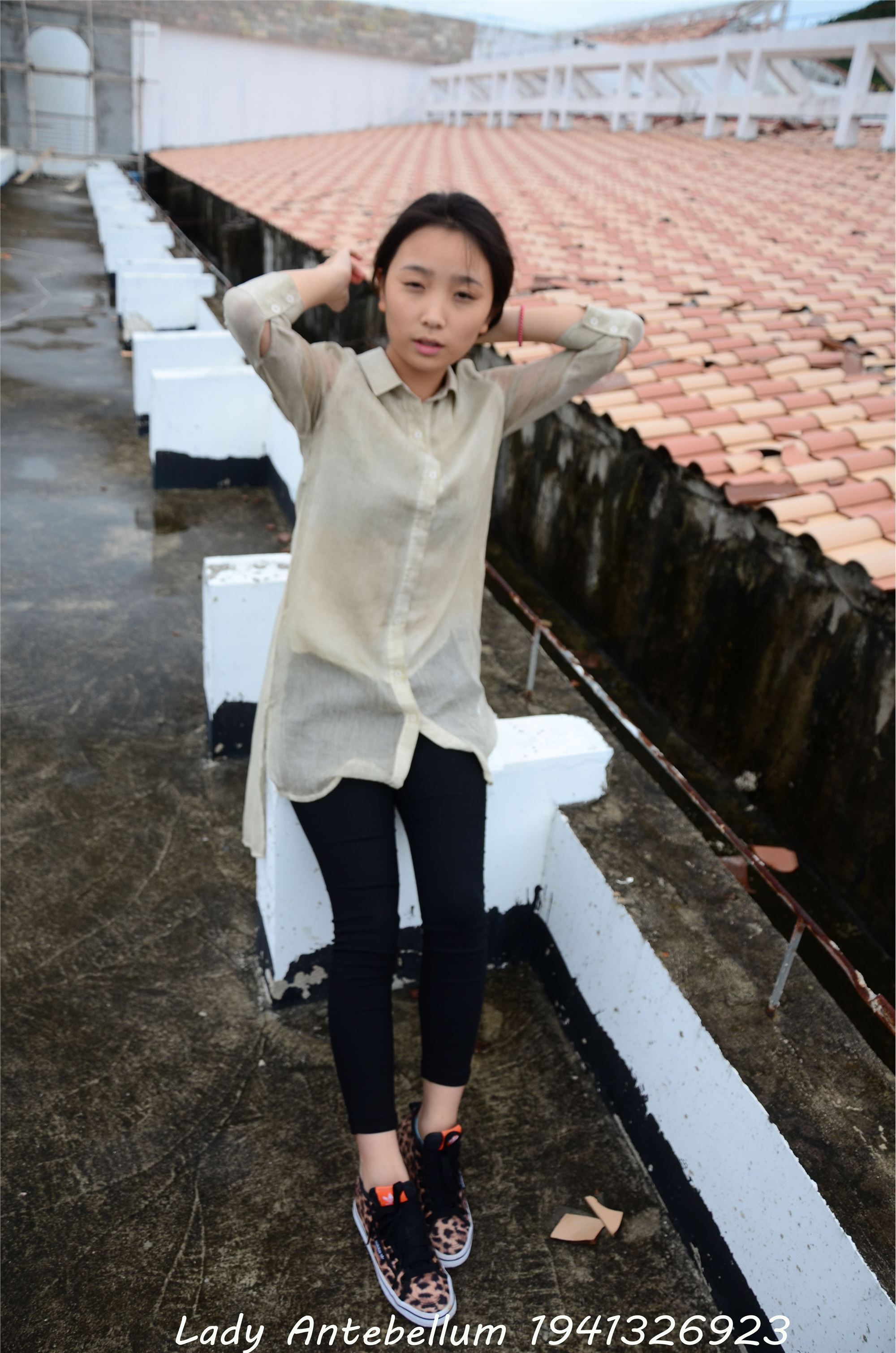 战前女神  恋足美腿棉袜女神级摄影套图 051