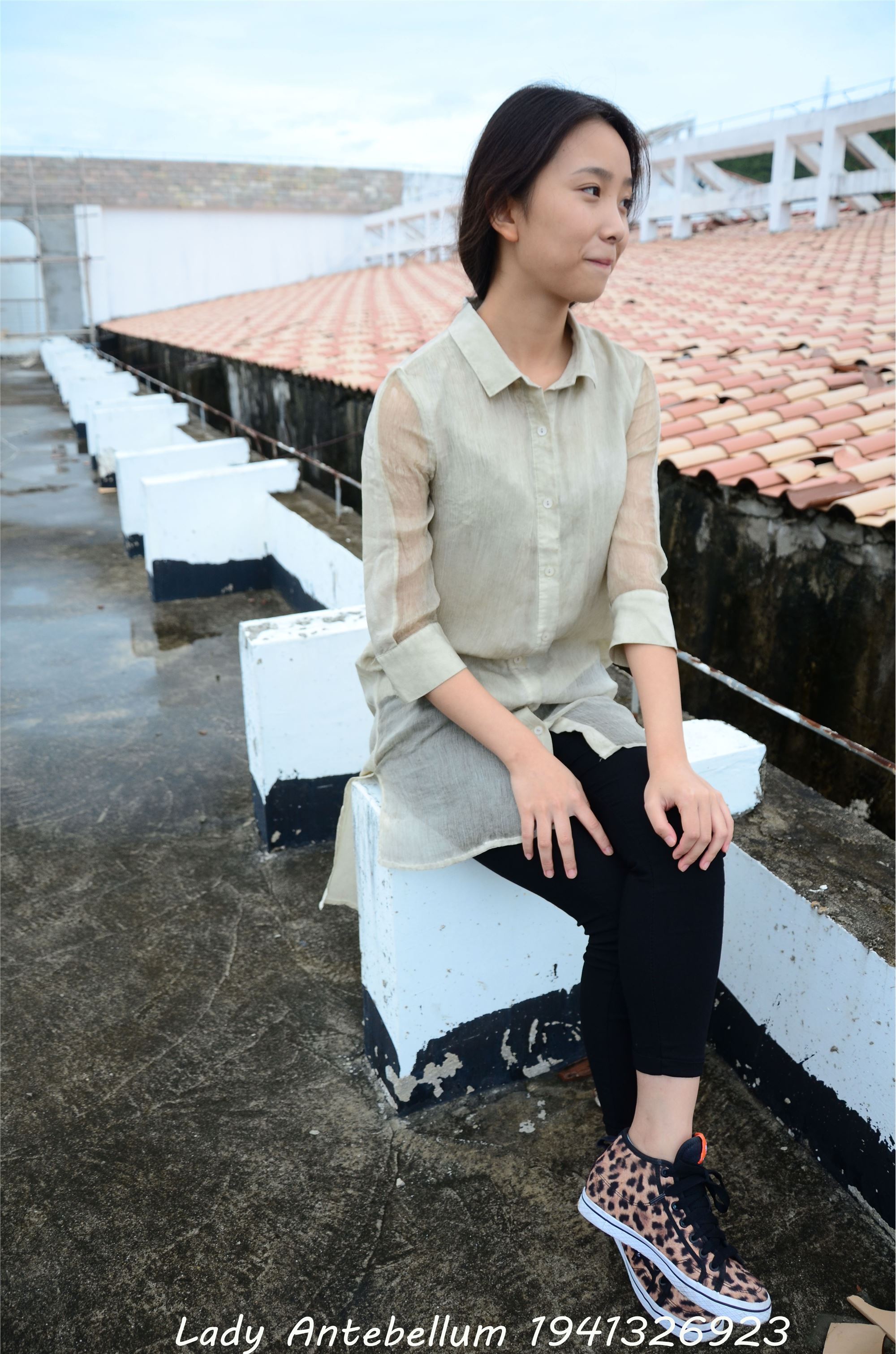 战前女神  恋足美腿棉袜女神级摄影套图 051