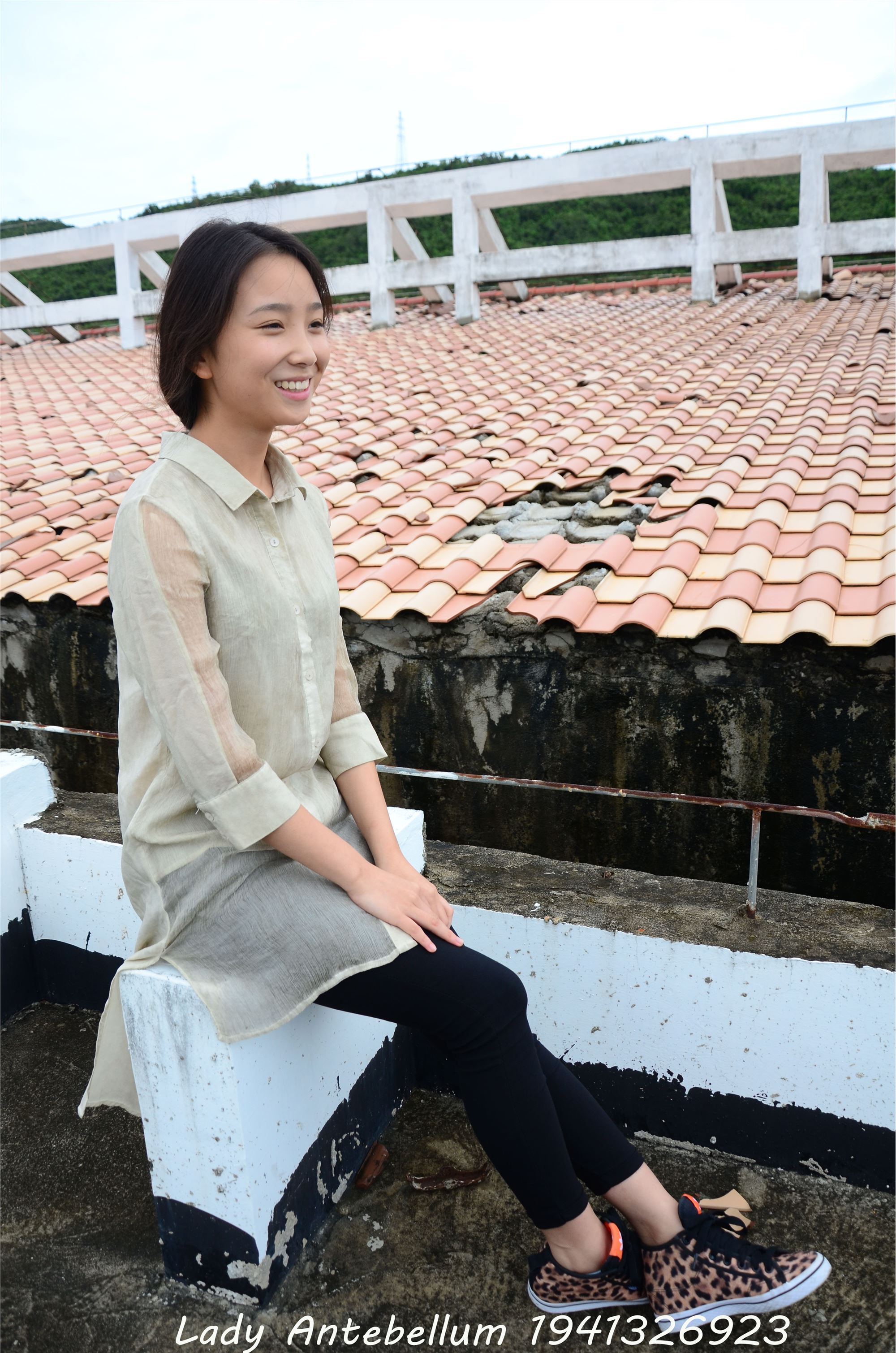 战前女神  恋足美腿棉袜女神级摄影套图 051