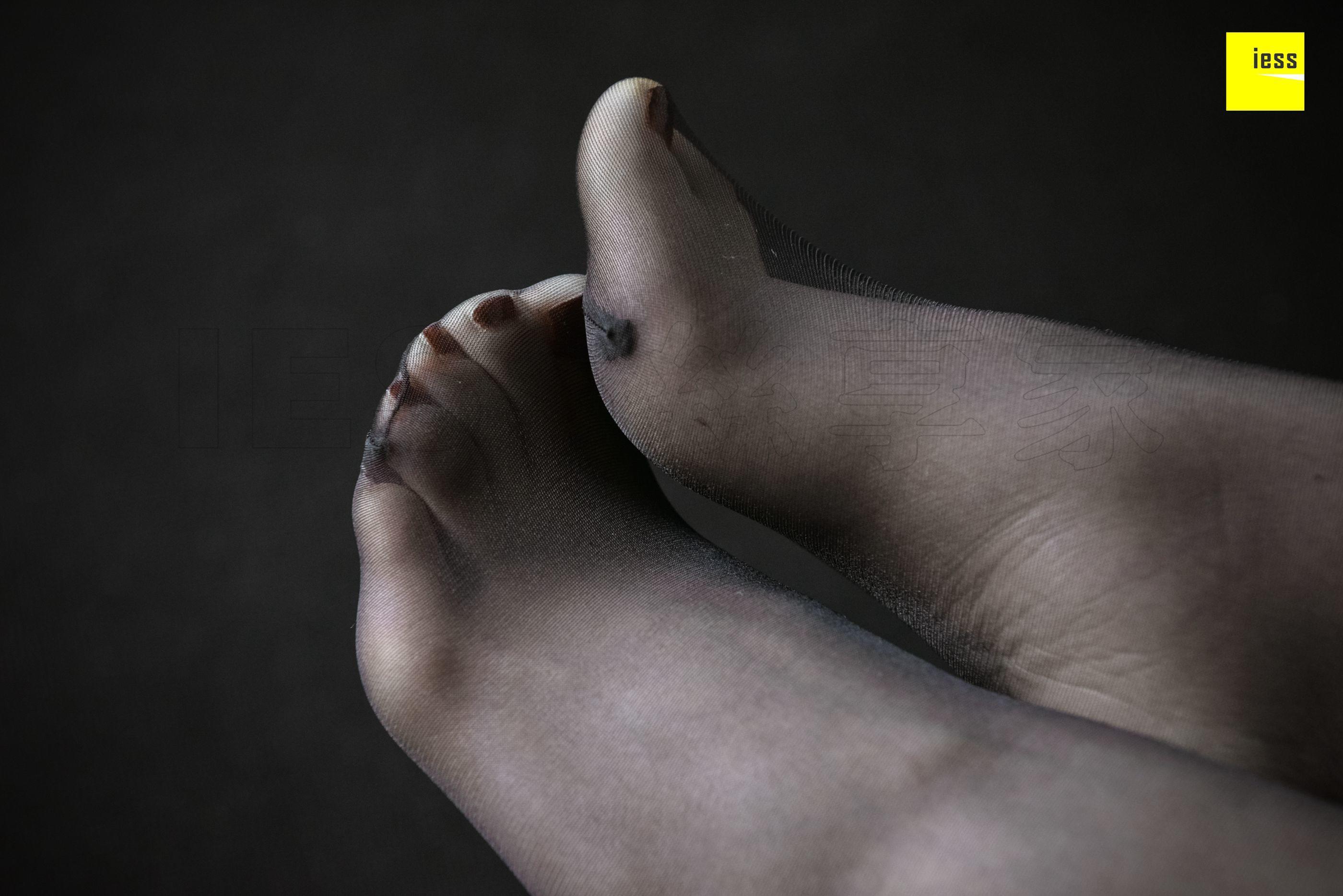 IESS异思趣向  2018.06.07 丝享家249：《黑丝军绿制服》七七