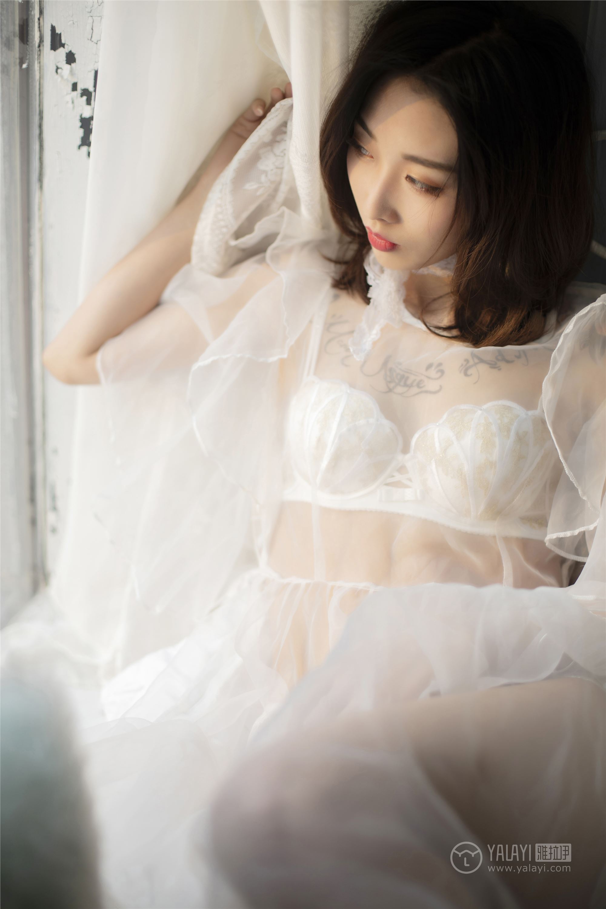 YALAYI雅拉伊 2019.02.17 No.188 蕾丝浅笑 佳佳