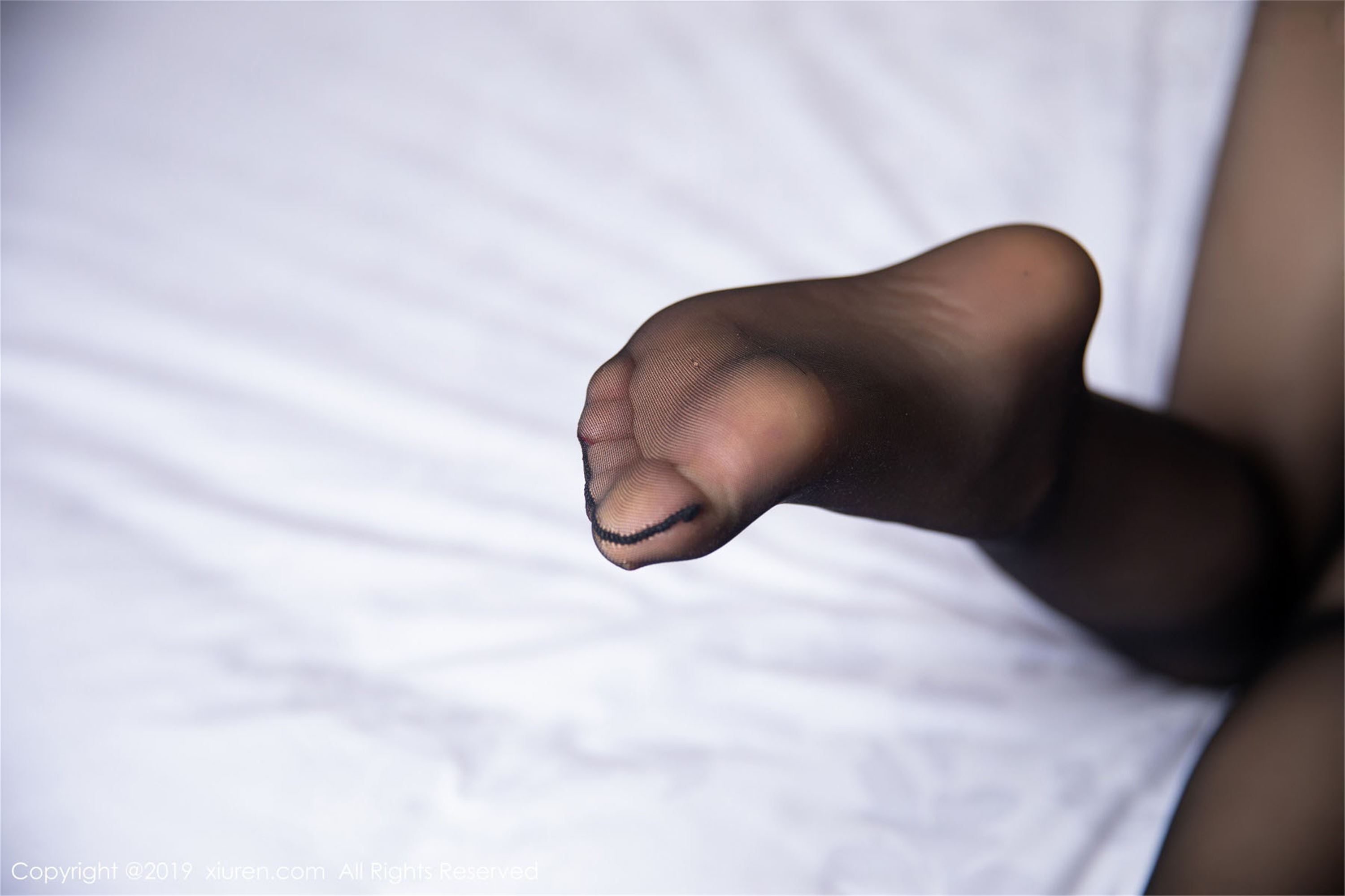 [XIUREN秀人网] 2019.06.20 No.1509 玉足修长曼妙 绯月樱-Cherry