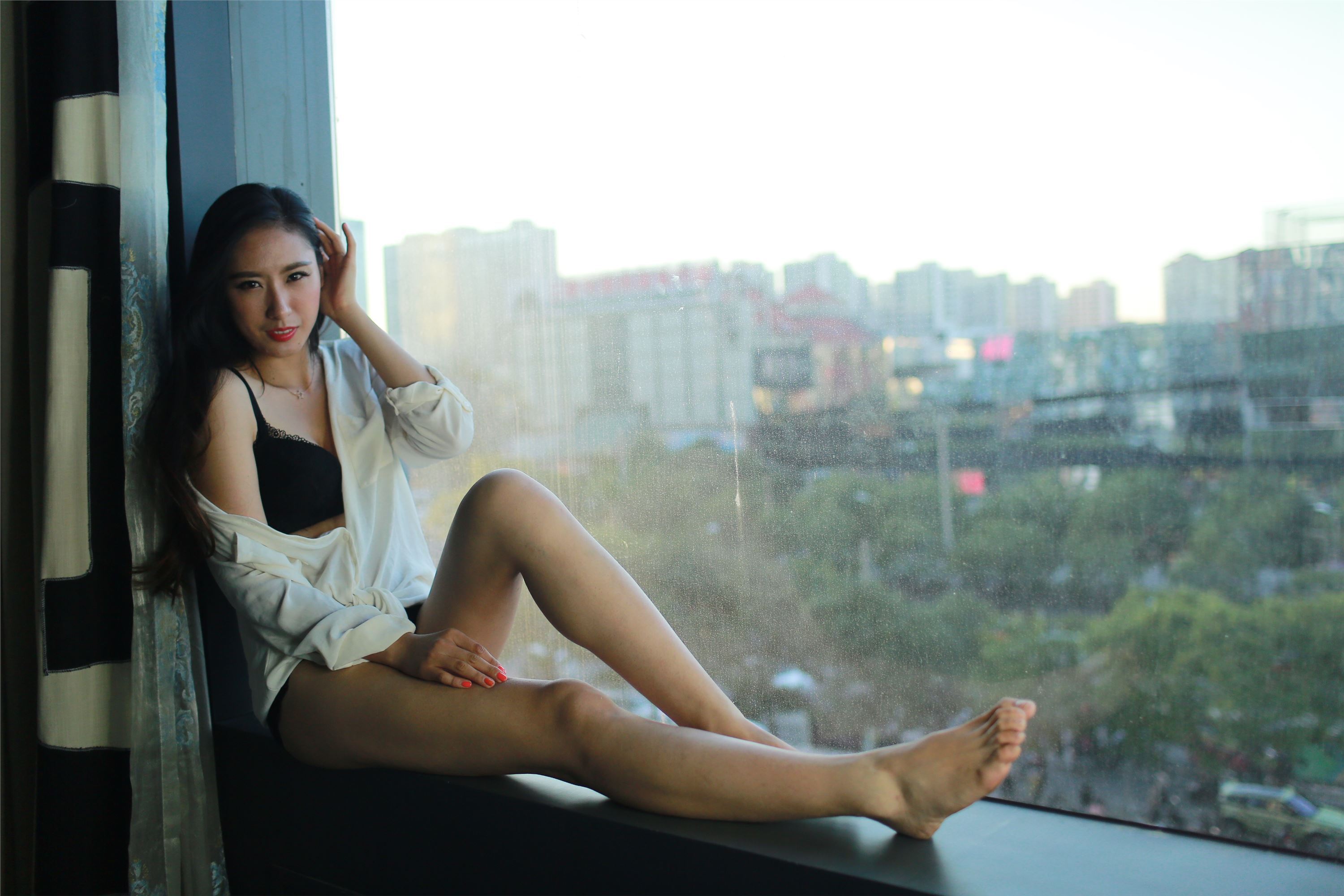 希威社国模写真 VIP收费套图 莉莉.2014.09.03(N)2