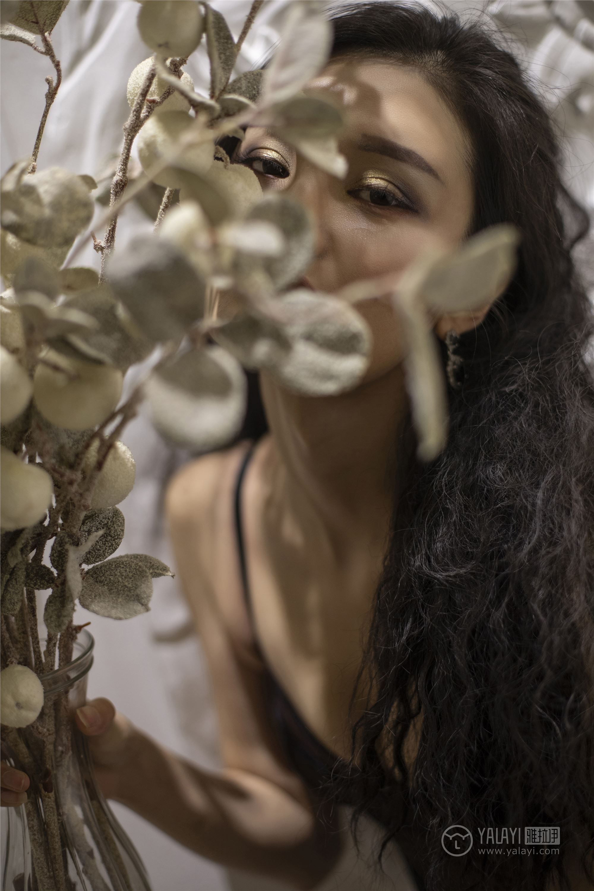 YALAYI雅拉伊 2019.02.26 No.196 瘾 王艺颖