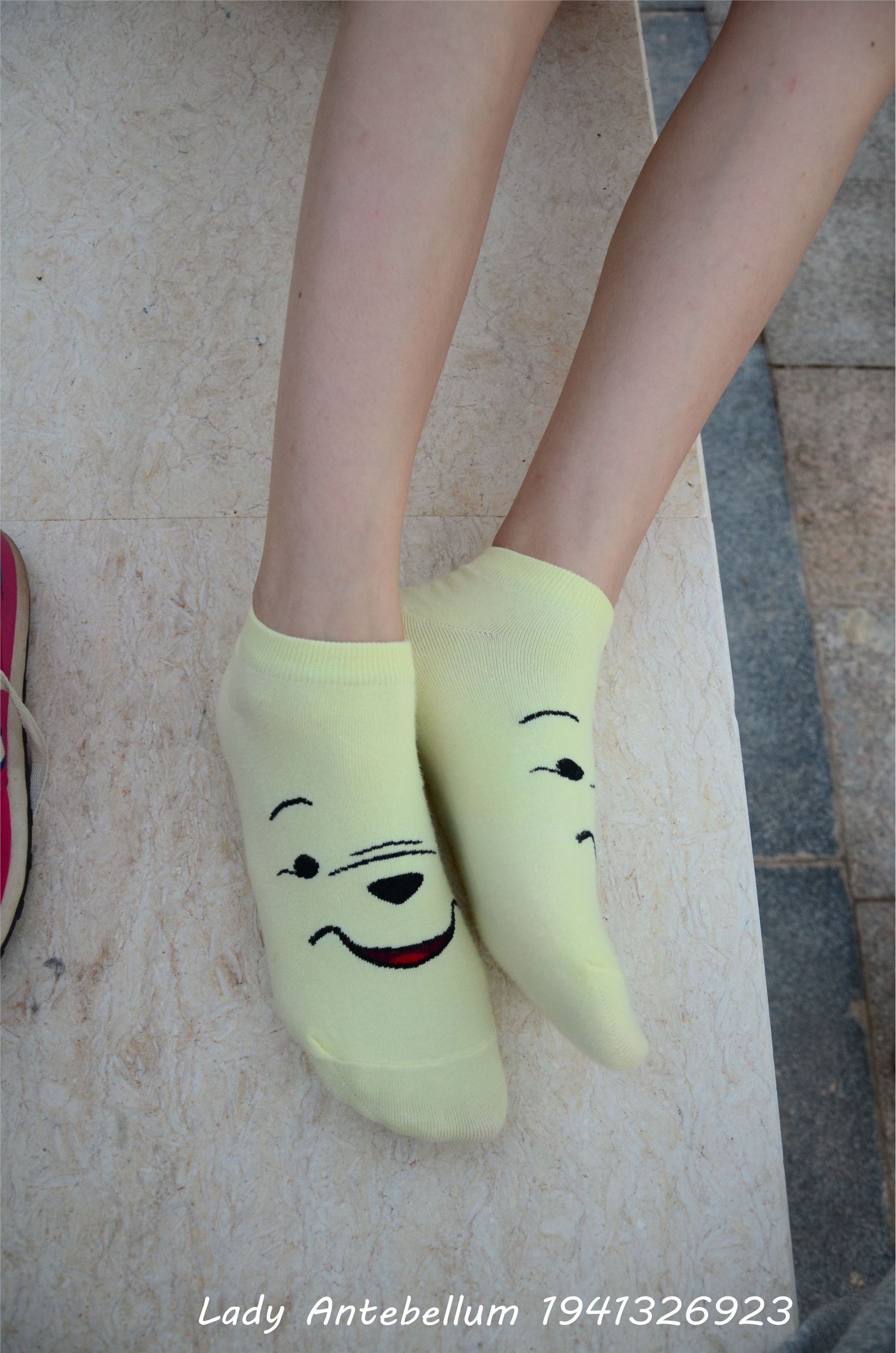 战前女神  恋足美腿棉袜女神级摄影套图 060