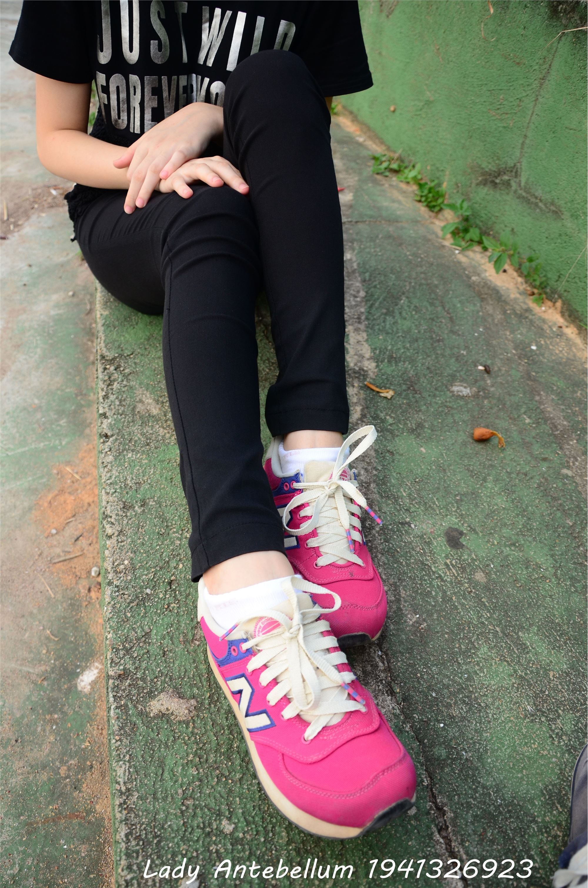 战前女神  恋足美腿棉袜女神级摄影套图 062