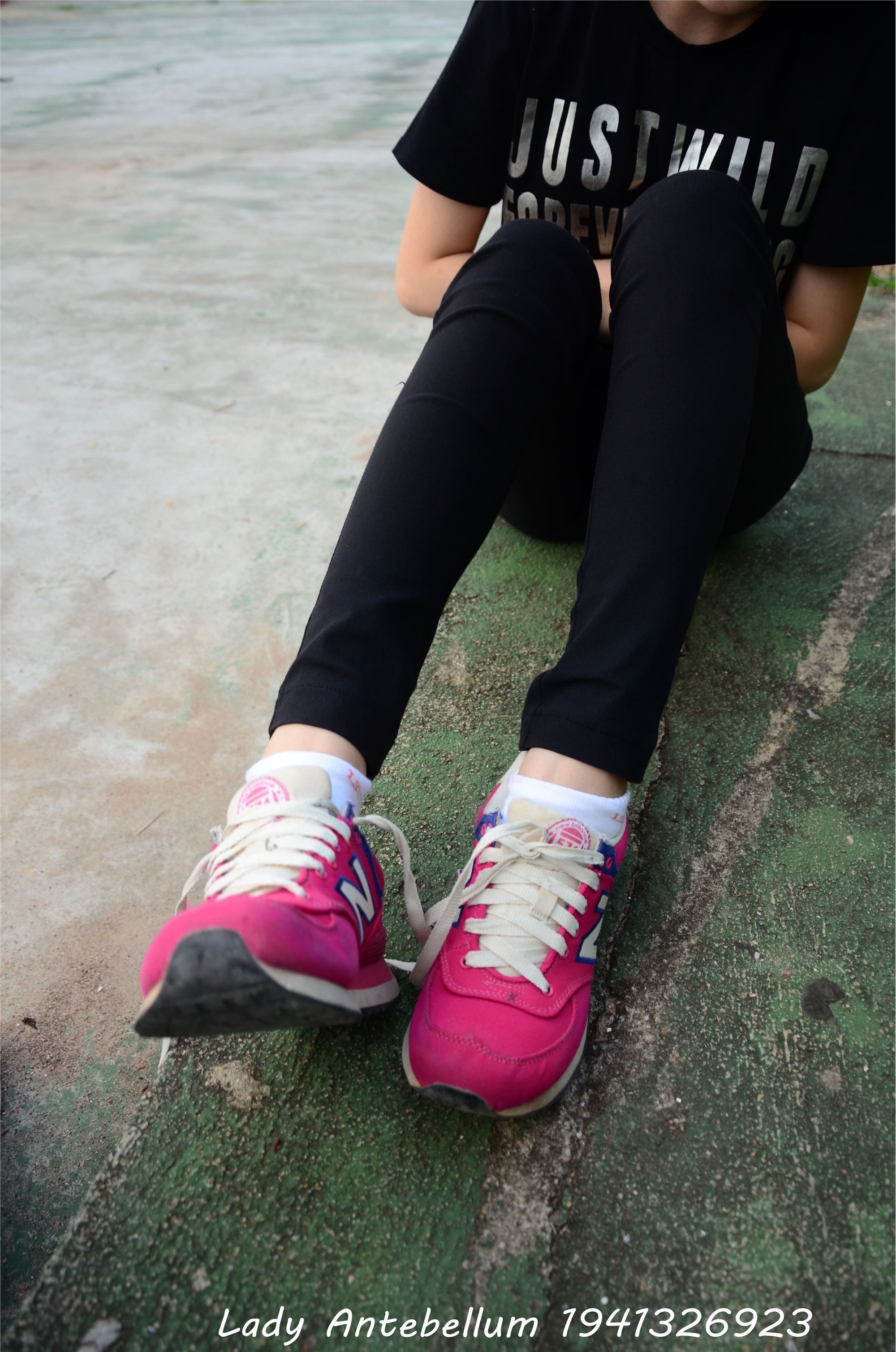 战前女神  恋足美腿棉袜女神级摄影套图 062