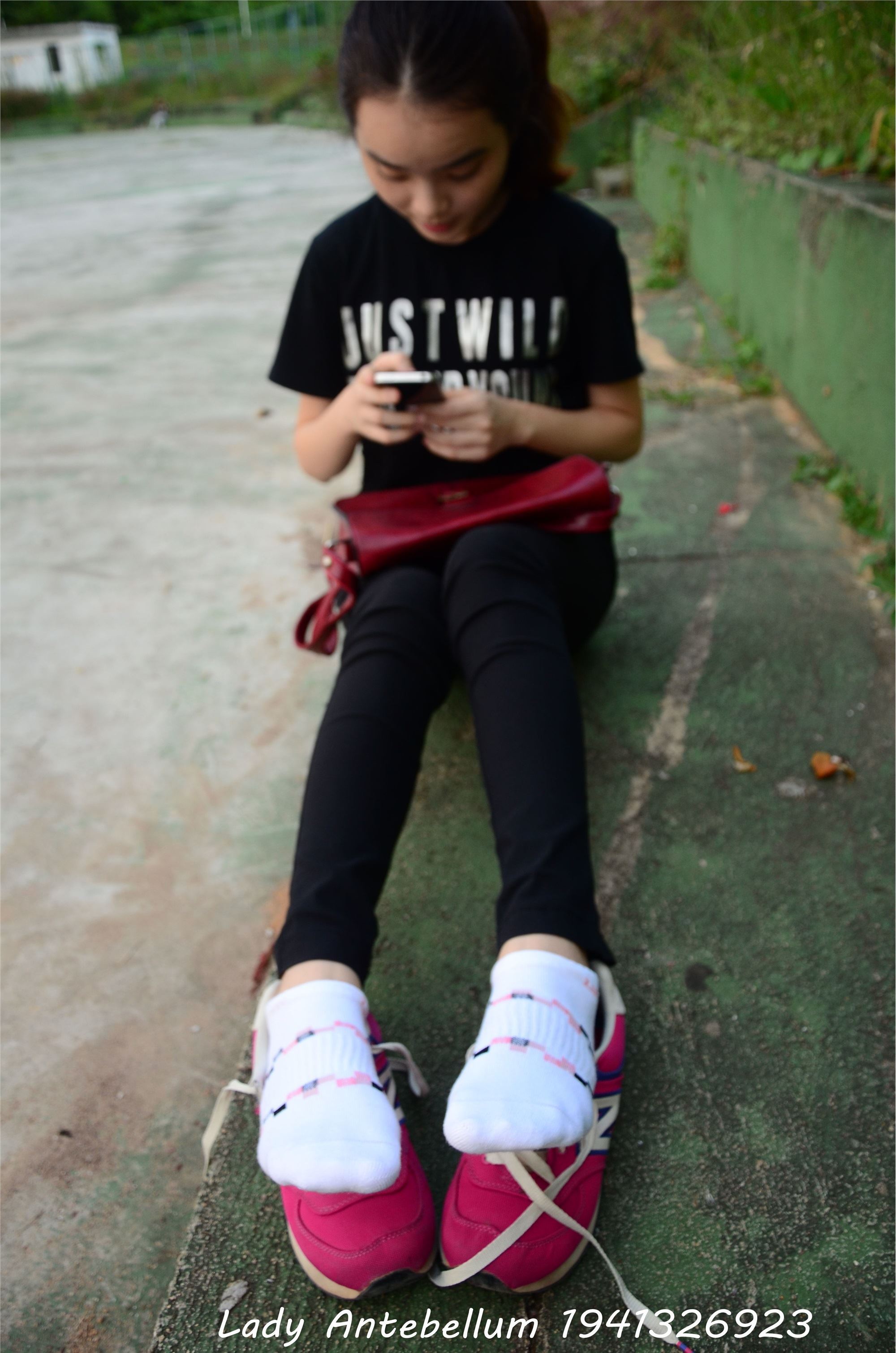 战前女神  恋足美腿棉袜女神级摄影套图 062