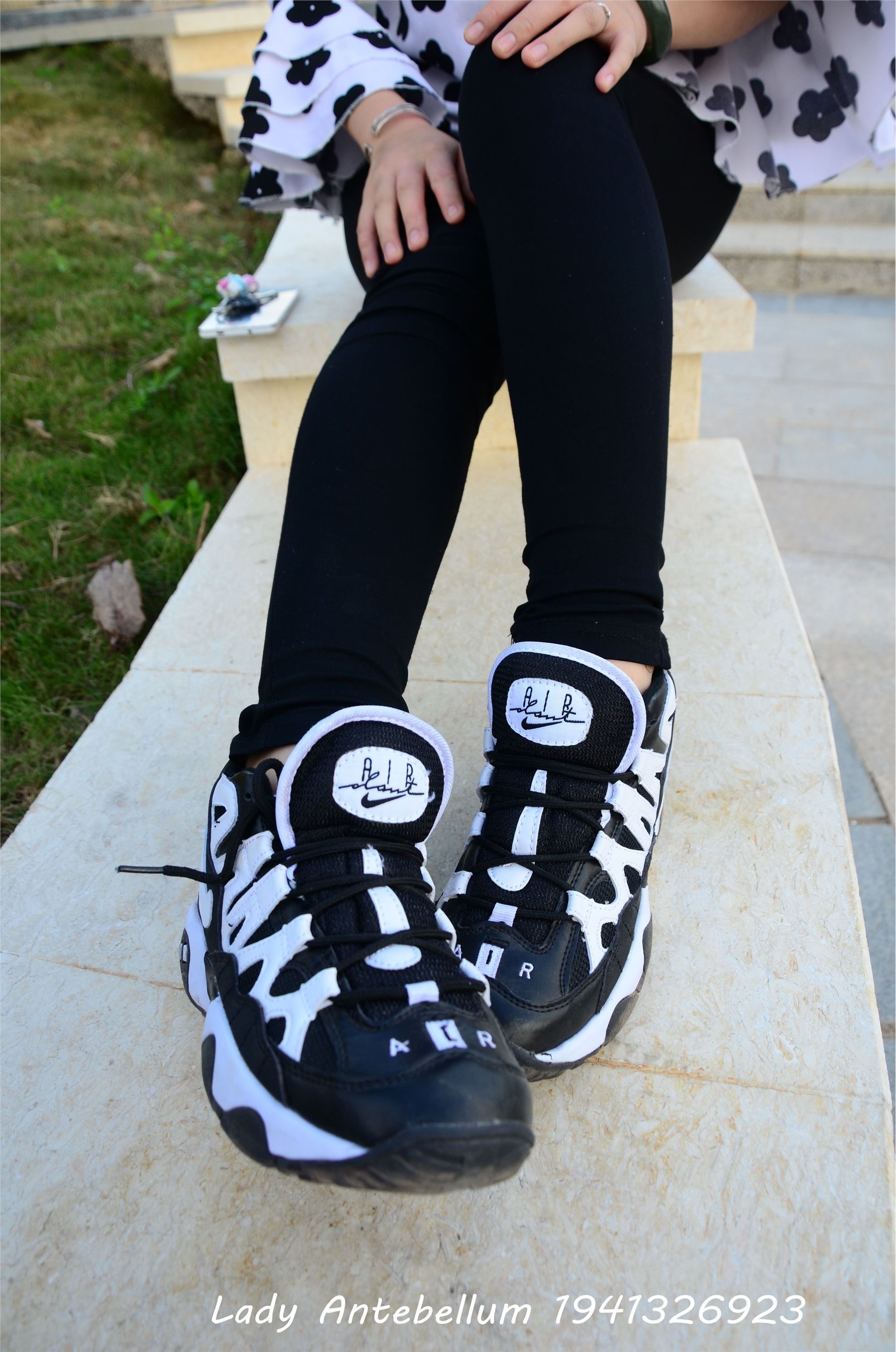 战前女神  恋足美腿棉袜女神级摄影套图 063