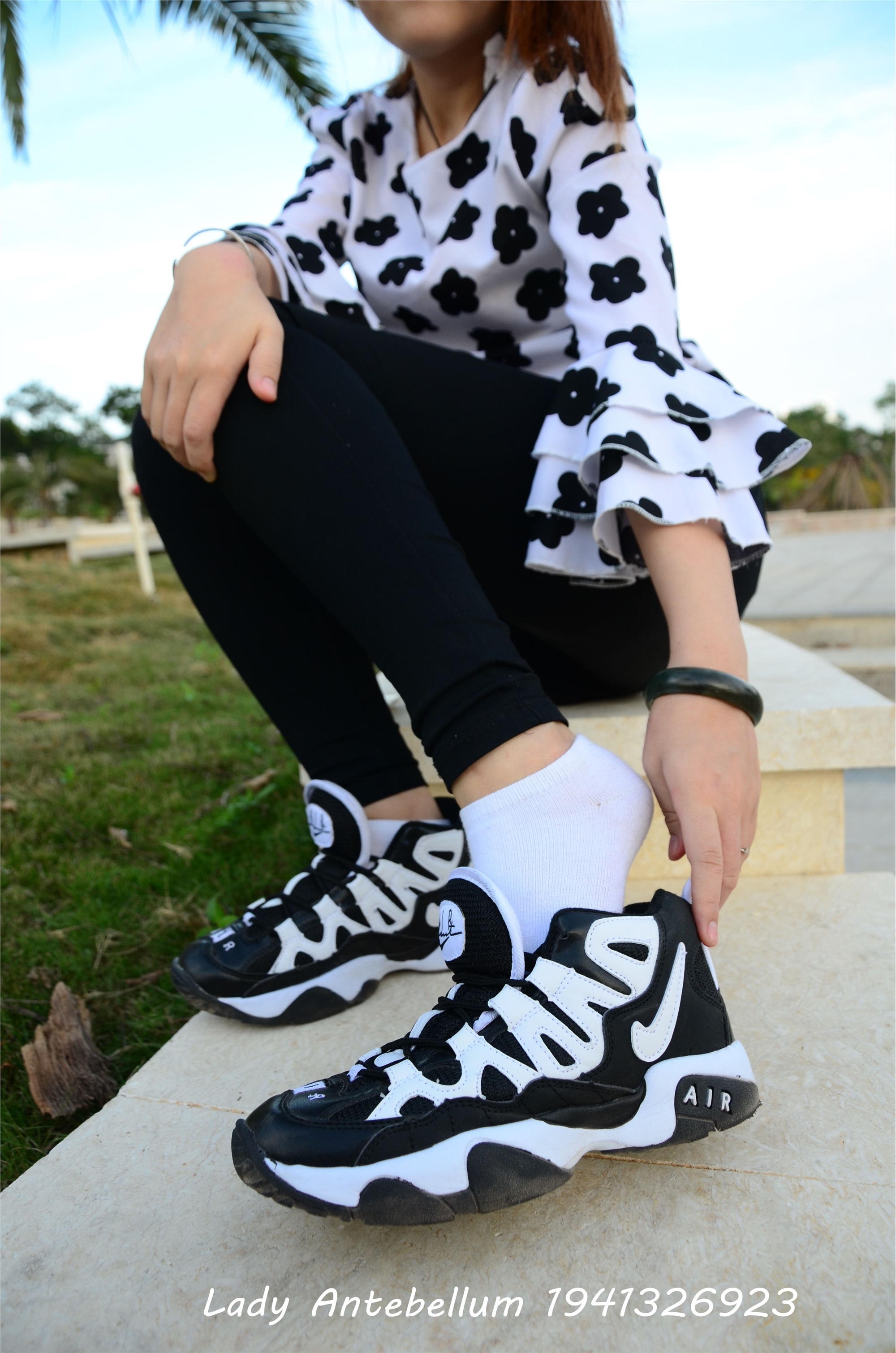 战前女神  恋足美腿棉袜女神级摄影套图 063