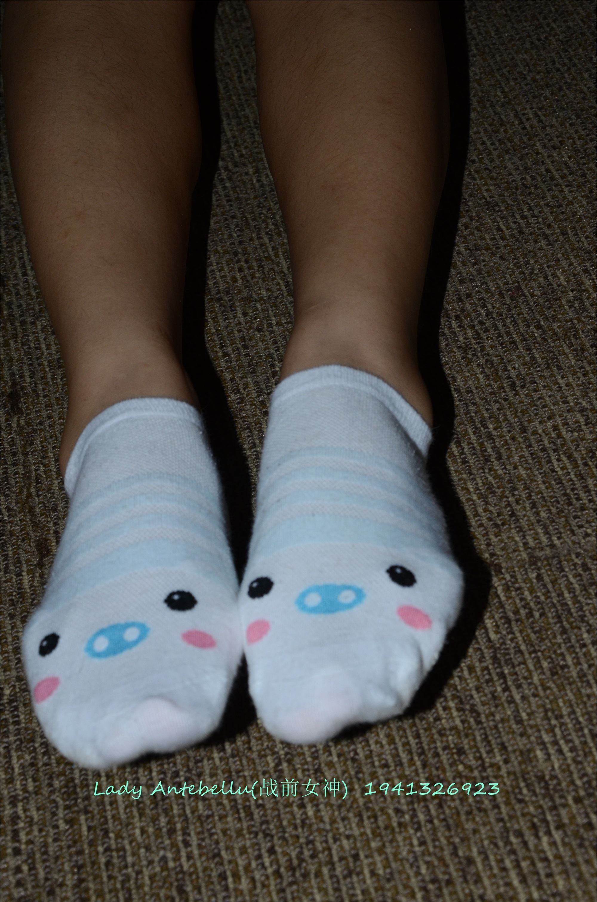 战前女神  恋足美腿棉袜女神级摄影套图 064