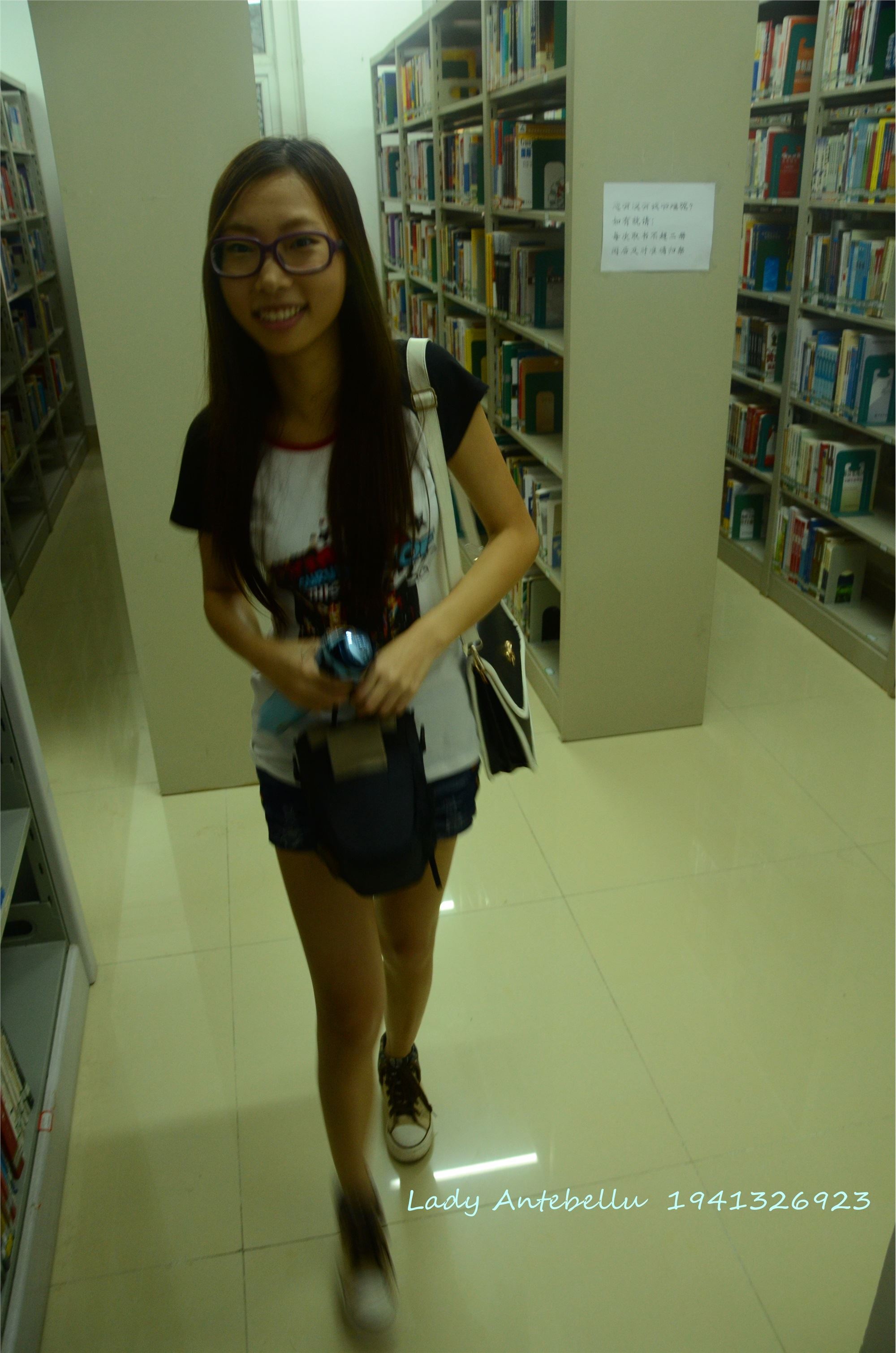 战前女神  恋足美腿棉袜女神级摄影套图 065