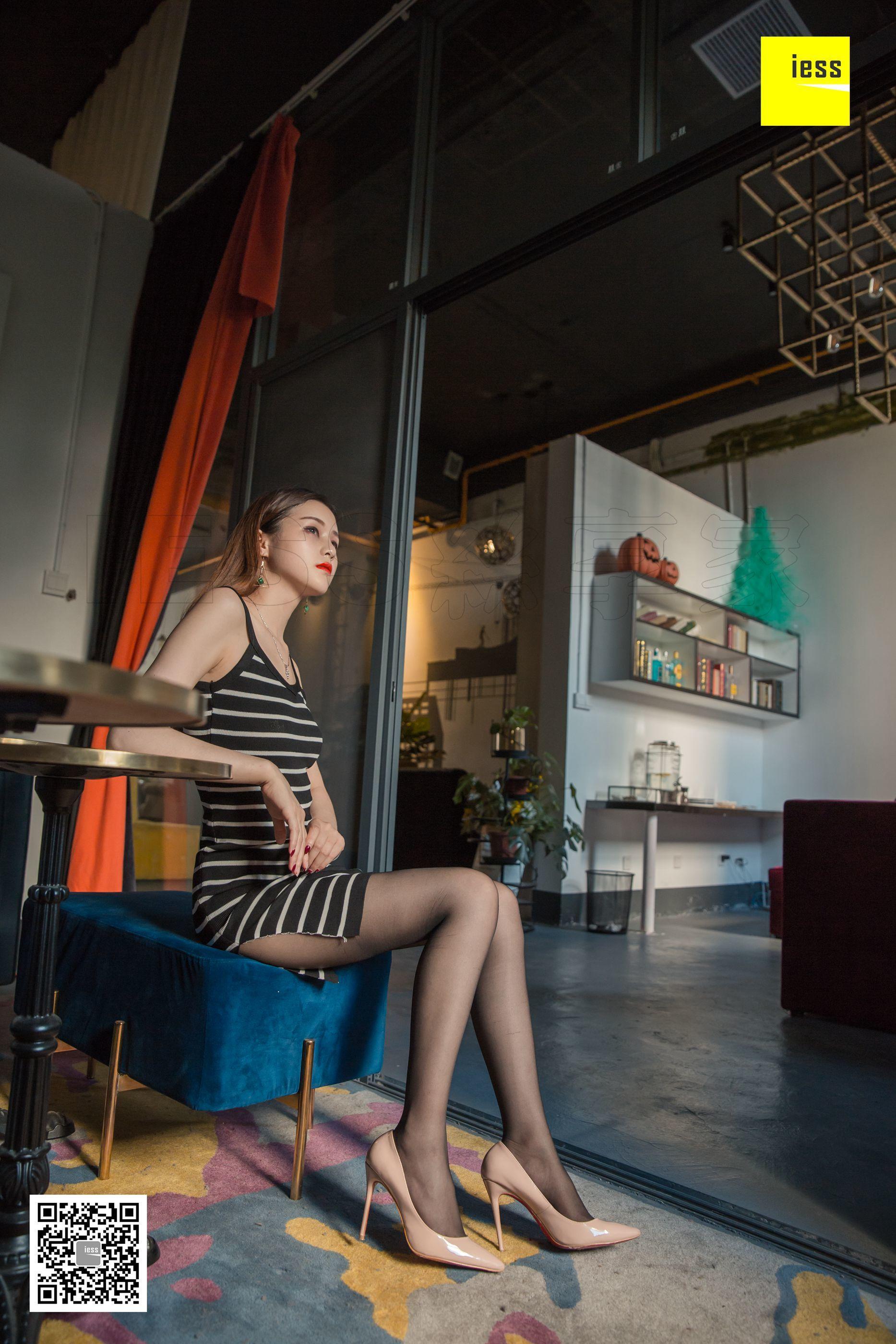 IESS异思趣向  2018.06.26 丝享家262：《九妹开衩裙黑丝》九妹