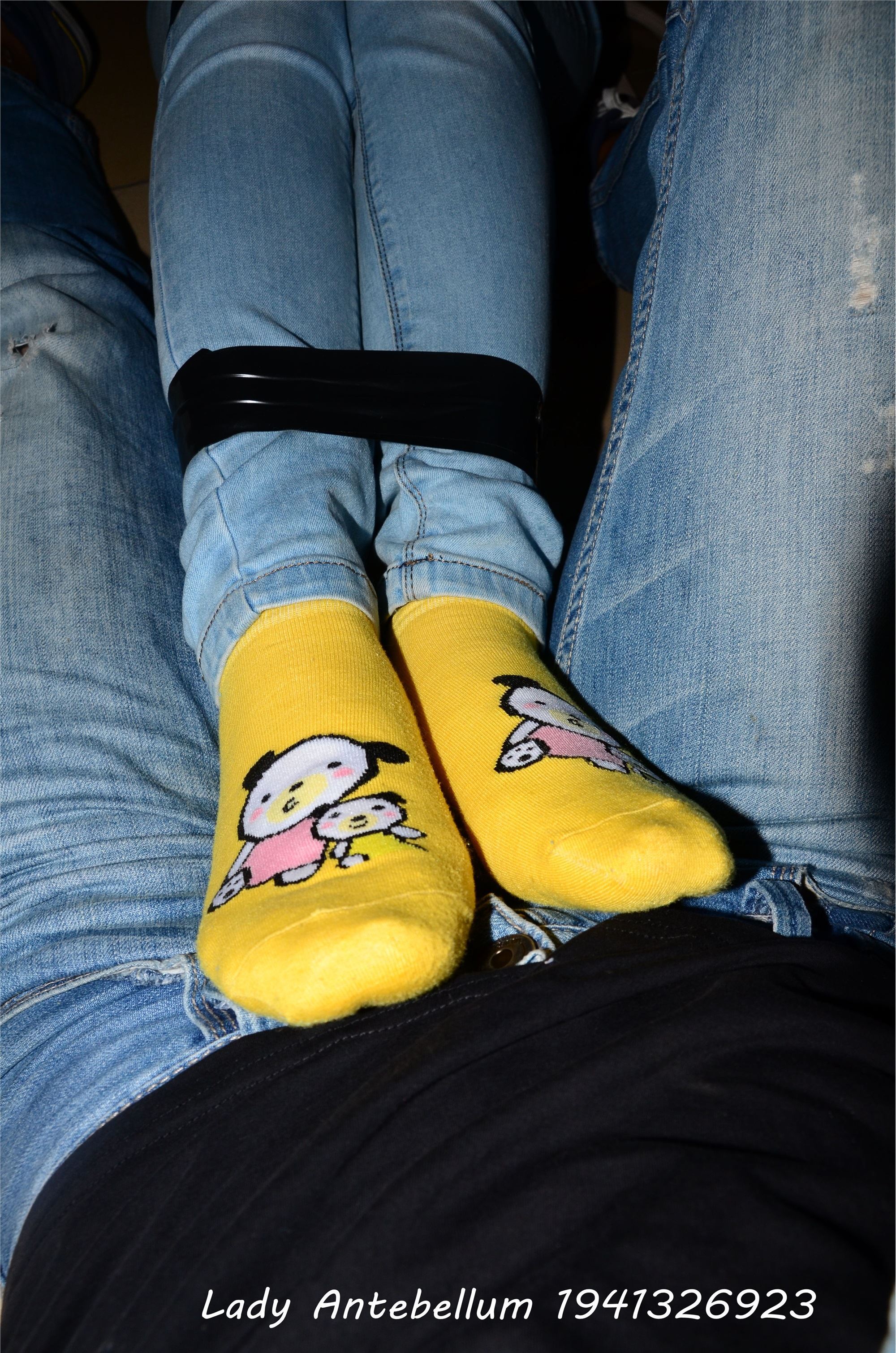 战前女神  恋足美腿棉袜女神级摄影套图 073